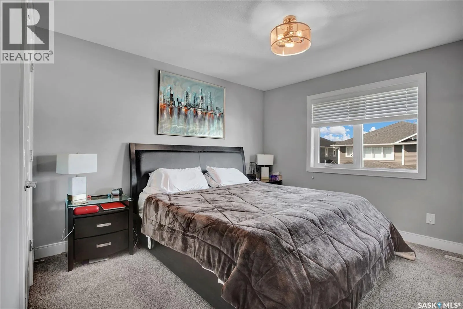 27 115 Veltkamp CRESCENT