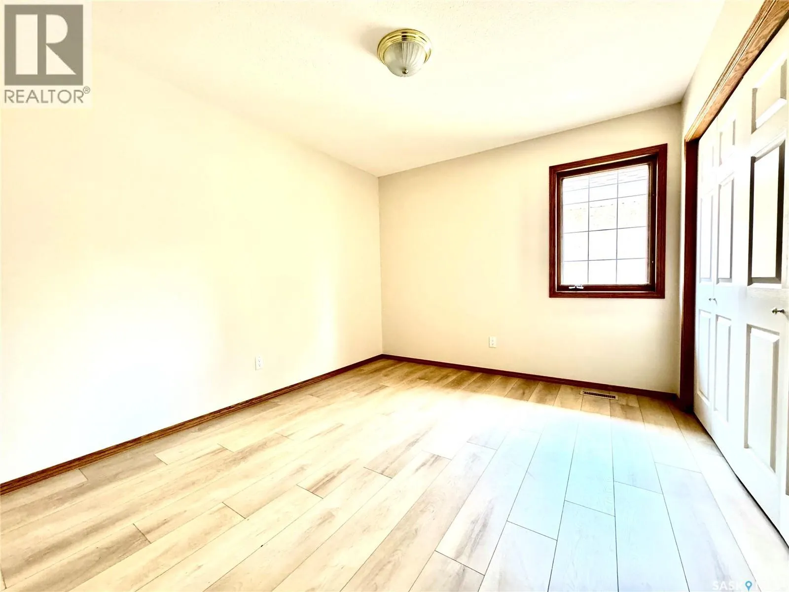 1118 Selo PLACE