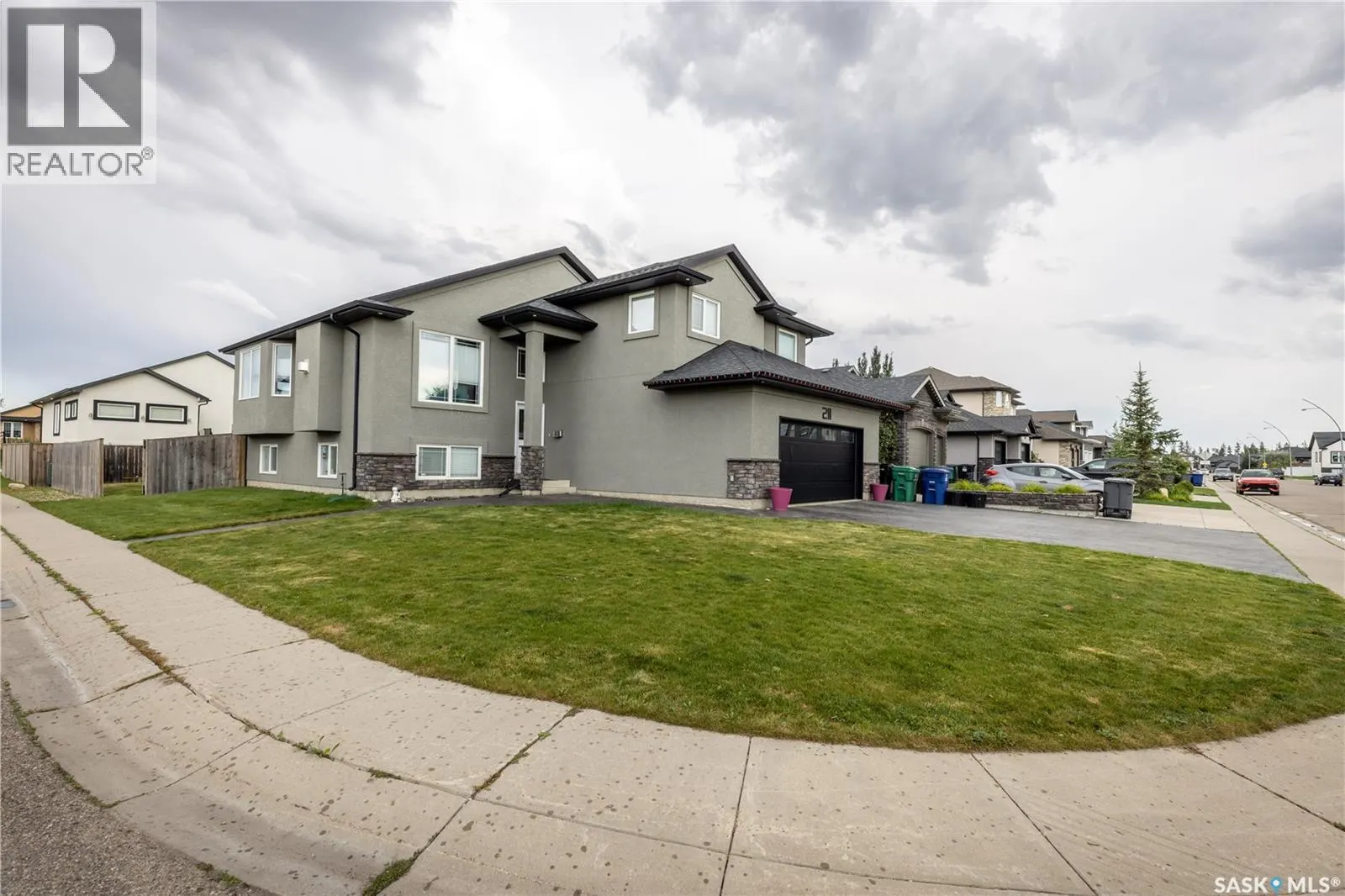 211 Sauer CRESCENT