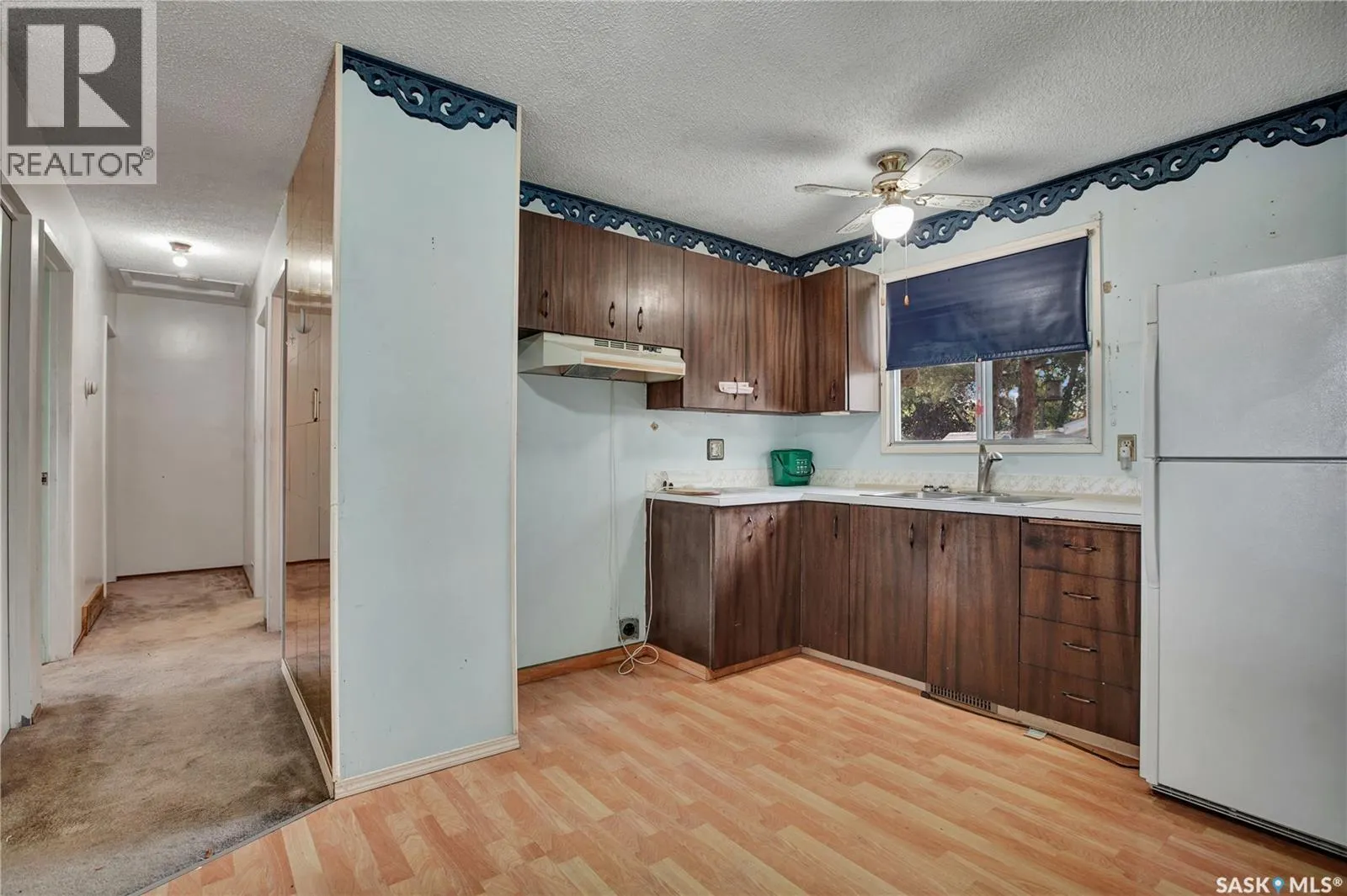 322 Brock CRESCENT