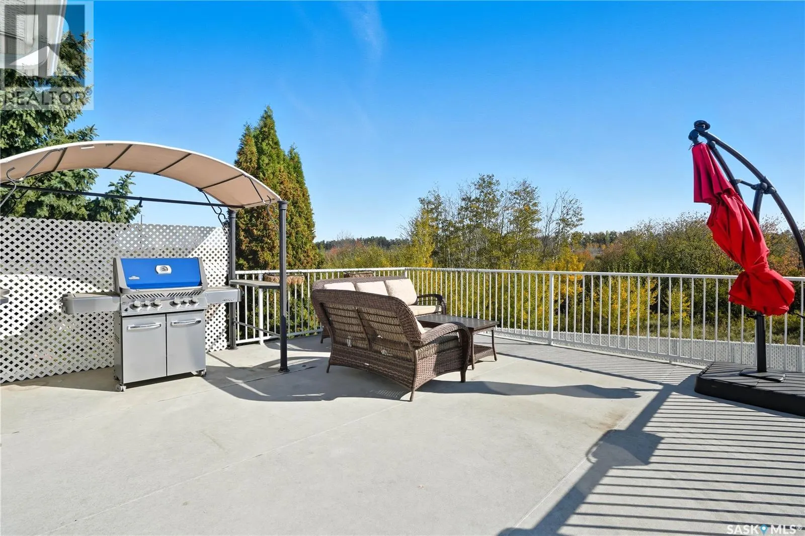 422 Le May CRESCENT