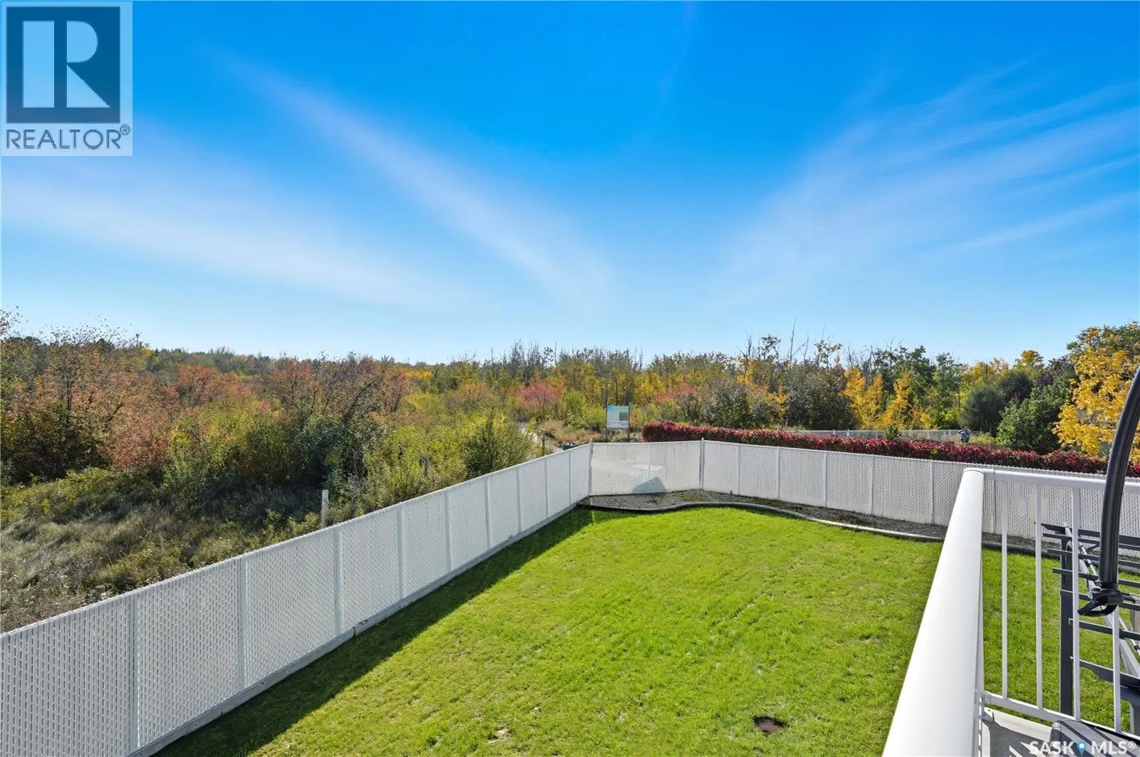 422 Le May CRESCENT