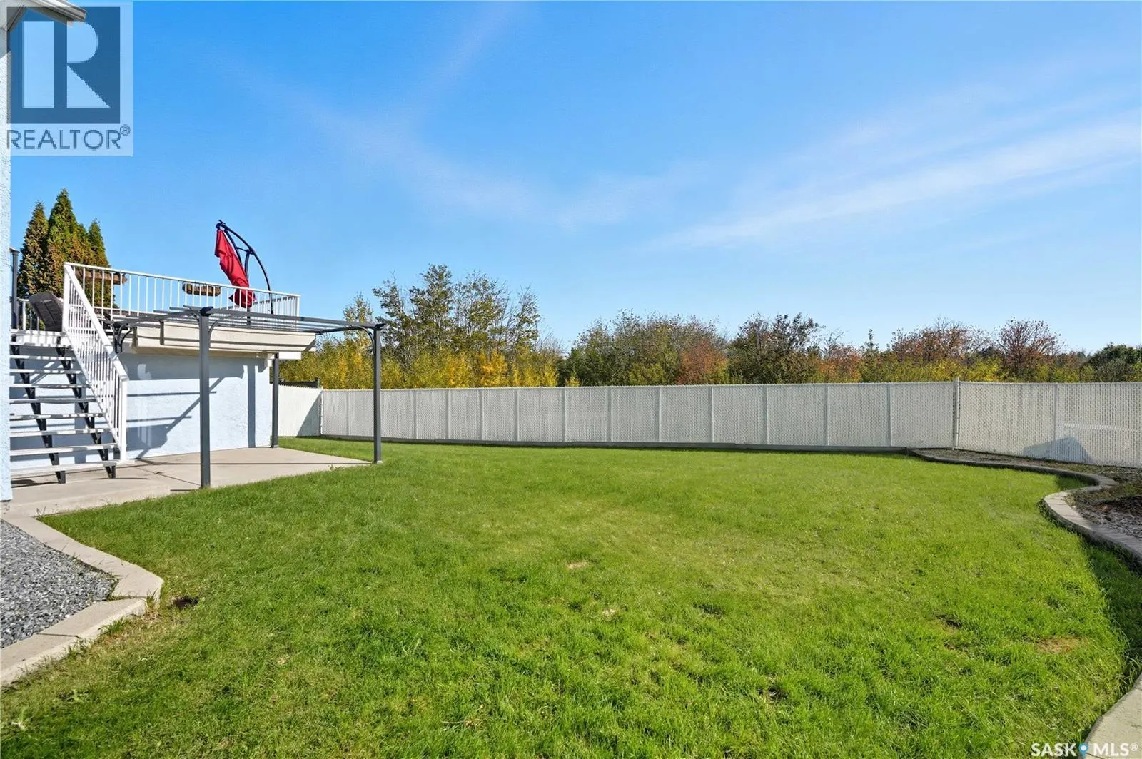 422 Le May CRESCENT