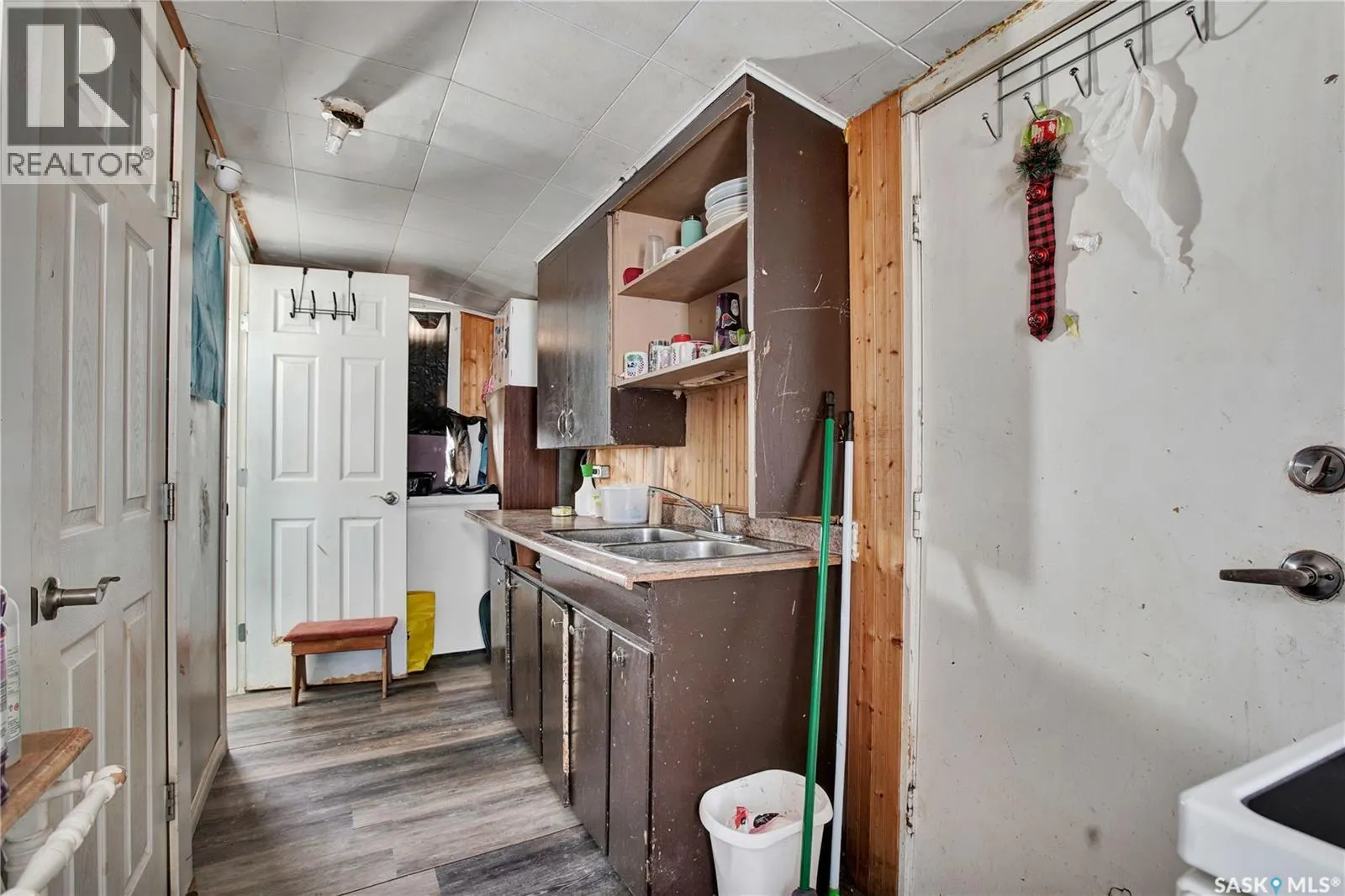 206 K AVENUE S