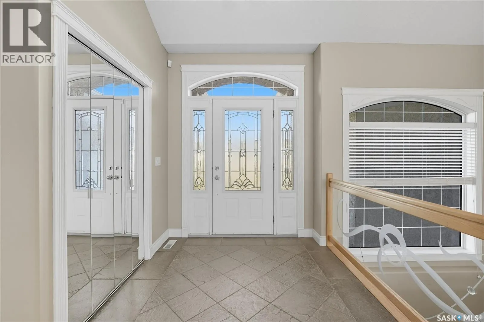 307 Beechmont LANE