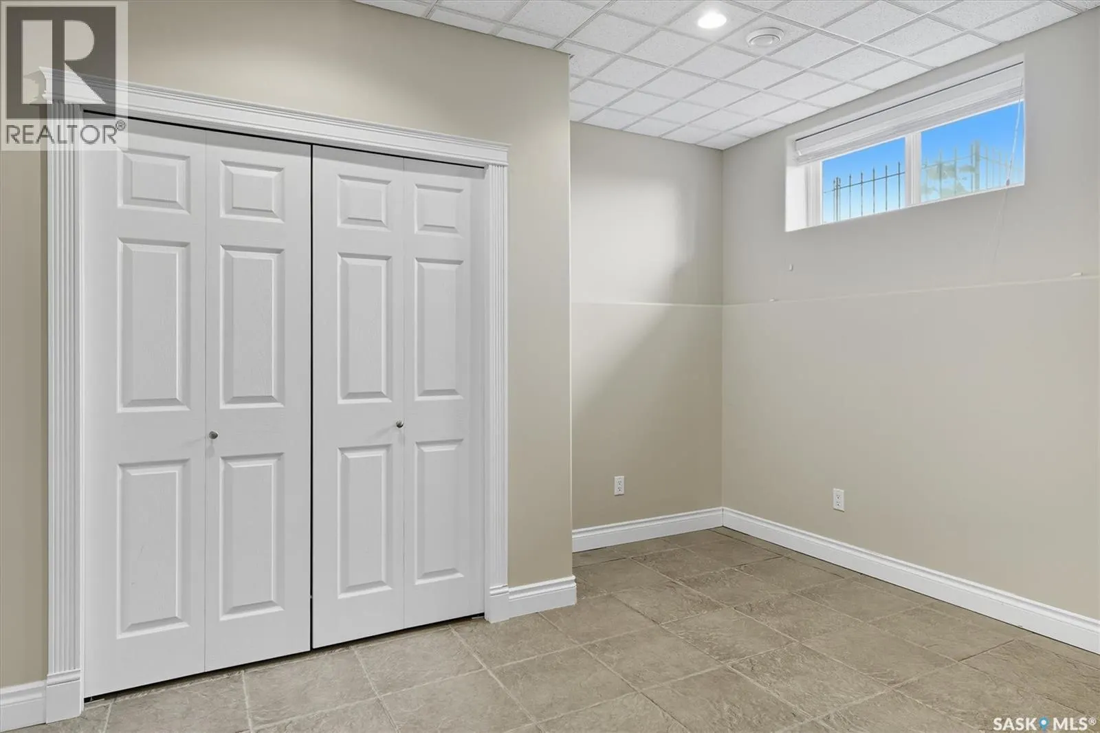 307 Beechmont LANE
