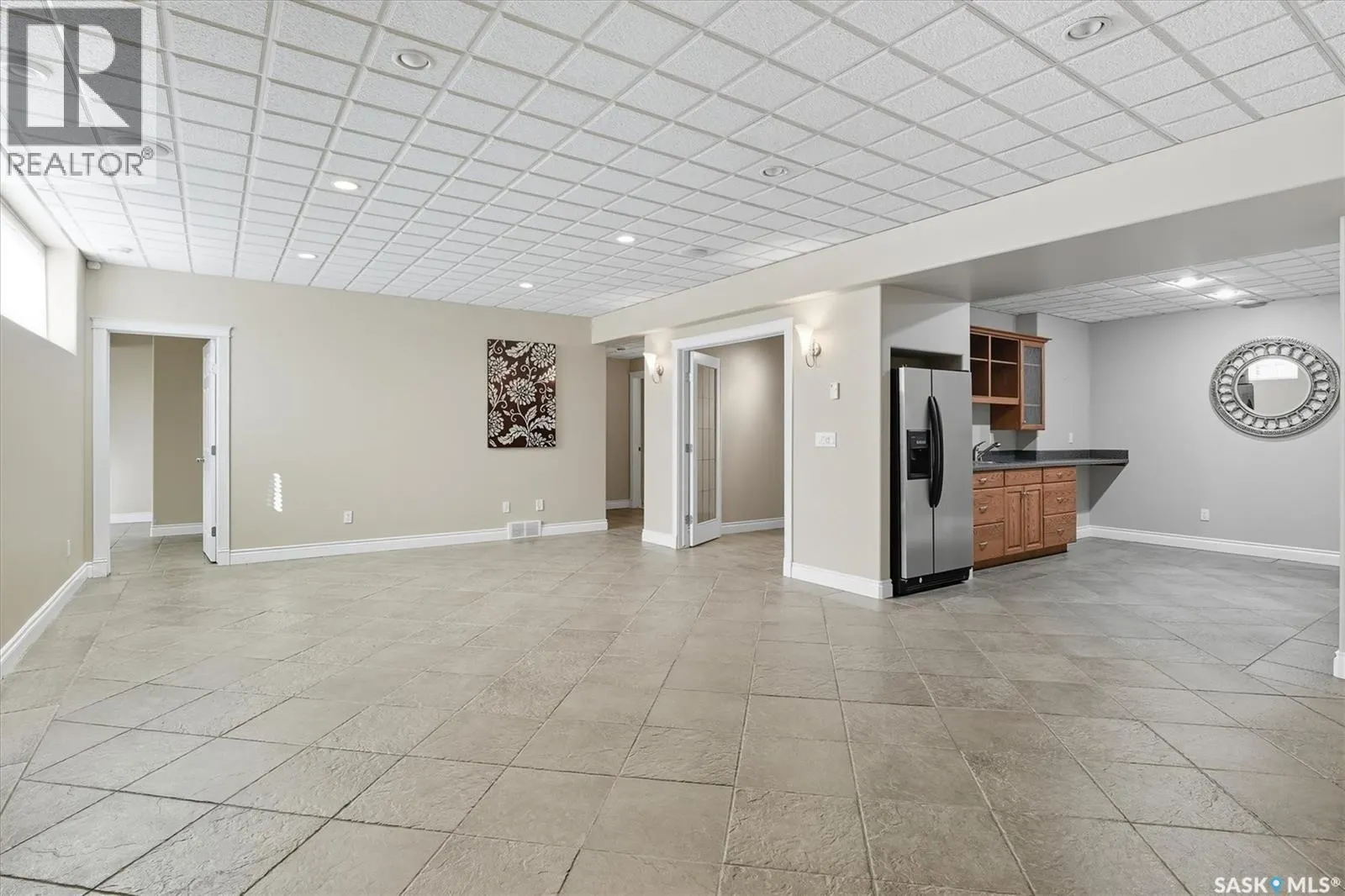 307 Beechmont LANE