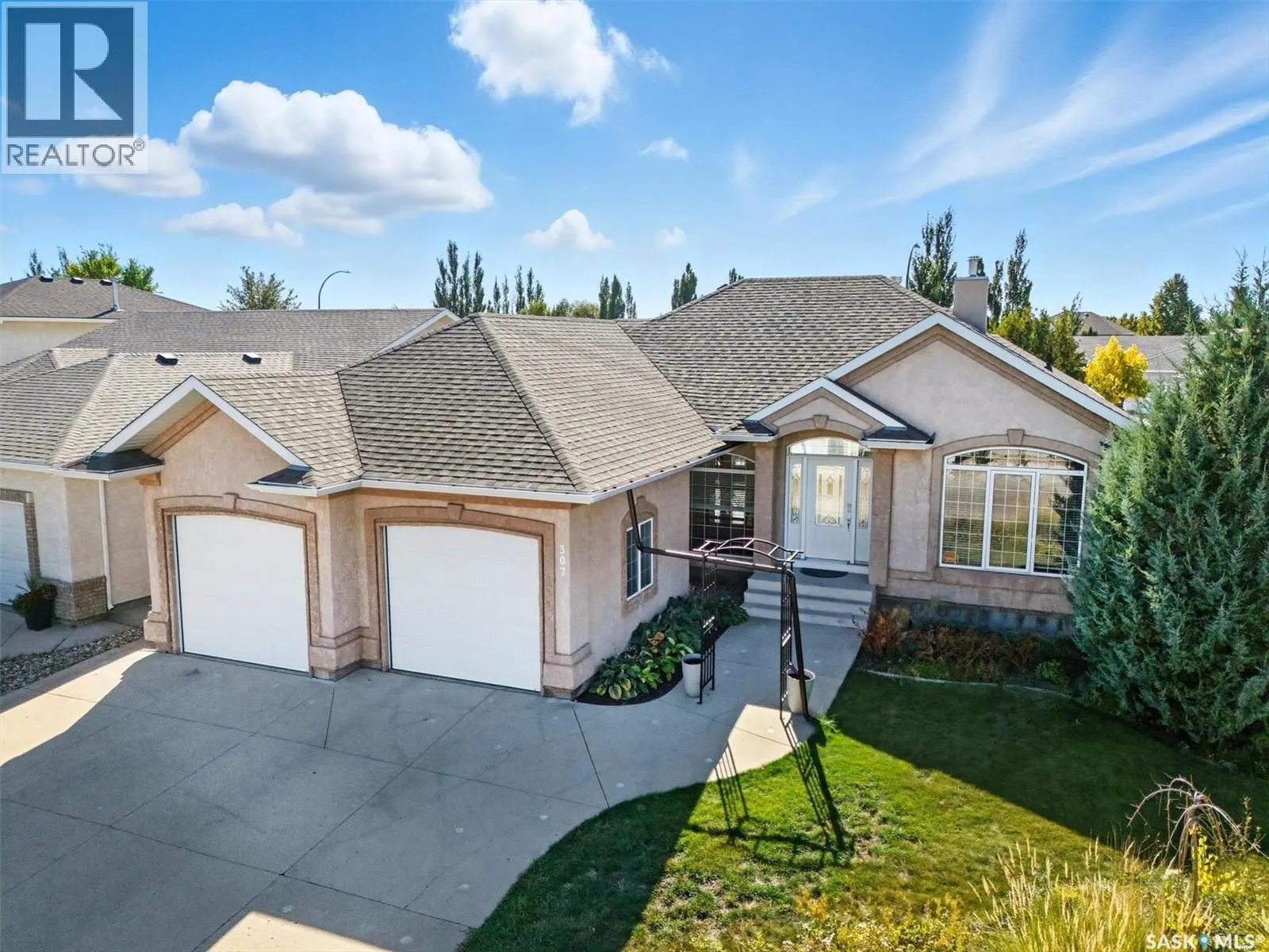 307 Beechmont LANE