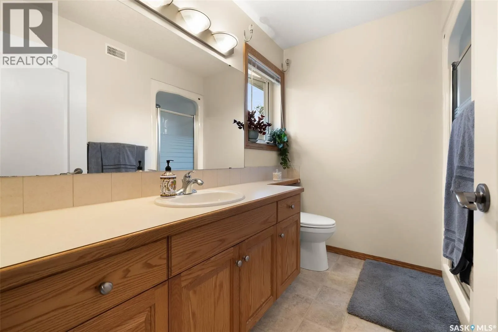 3086 CRANBOURN CRESCENT
