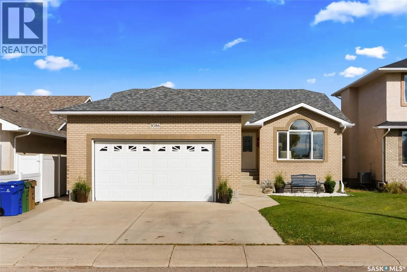 3086 CRANBOURN CRESCENT