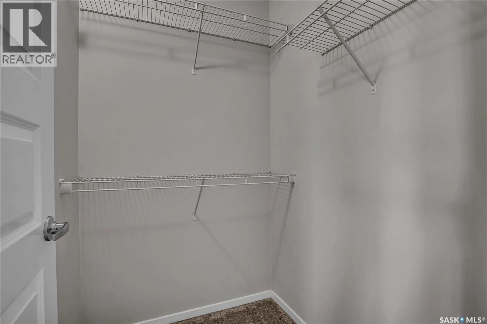 4166 Brighton CIRCLE