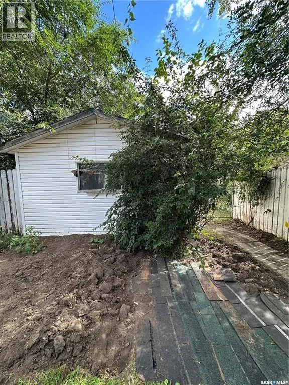 434 R AVENUE S
