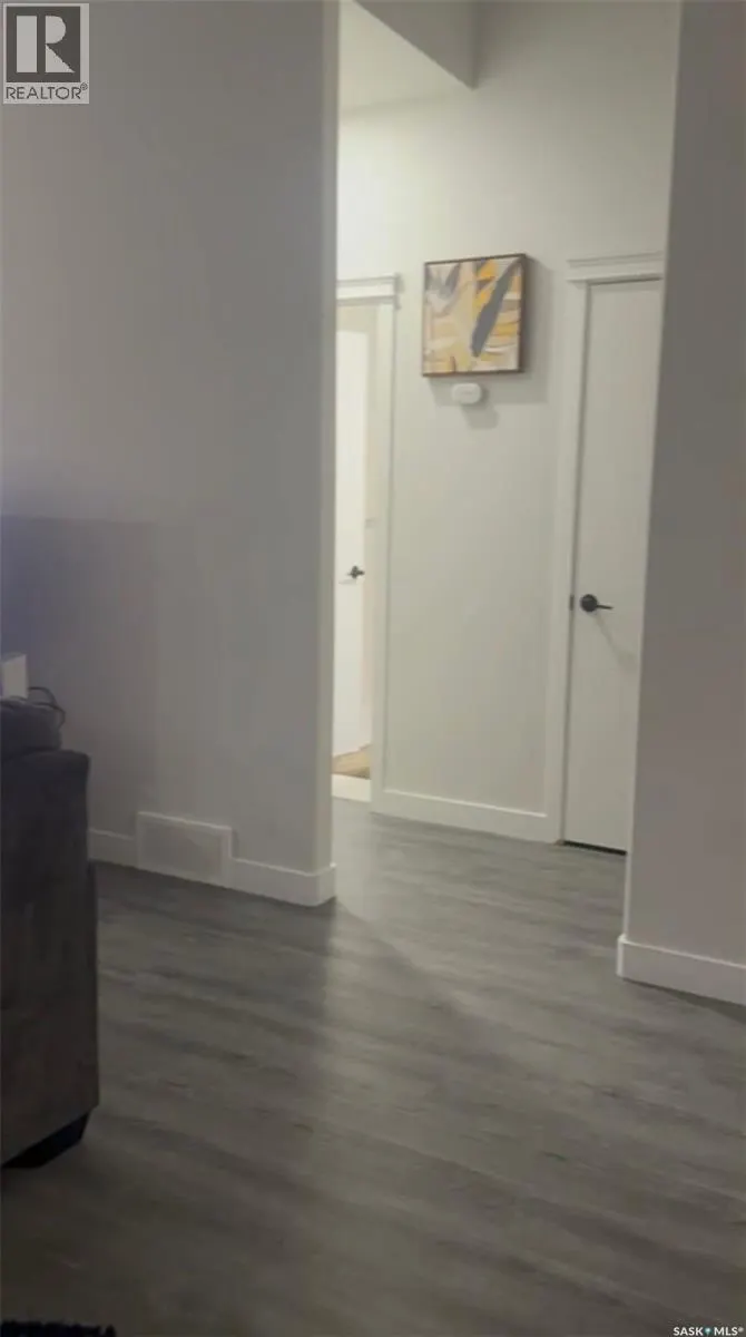 539 Ells CRESCENT
