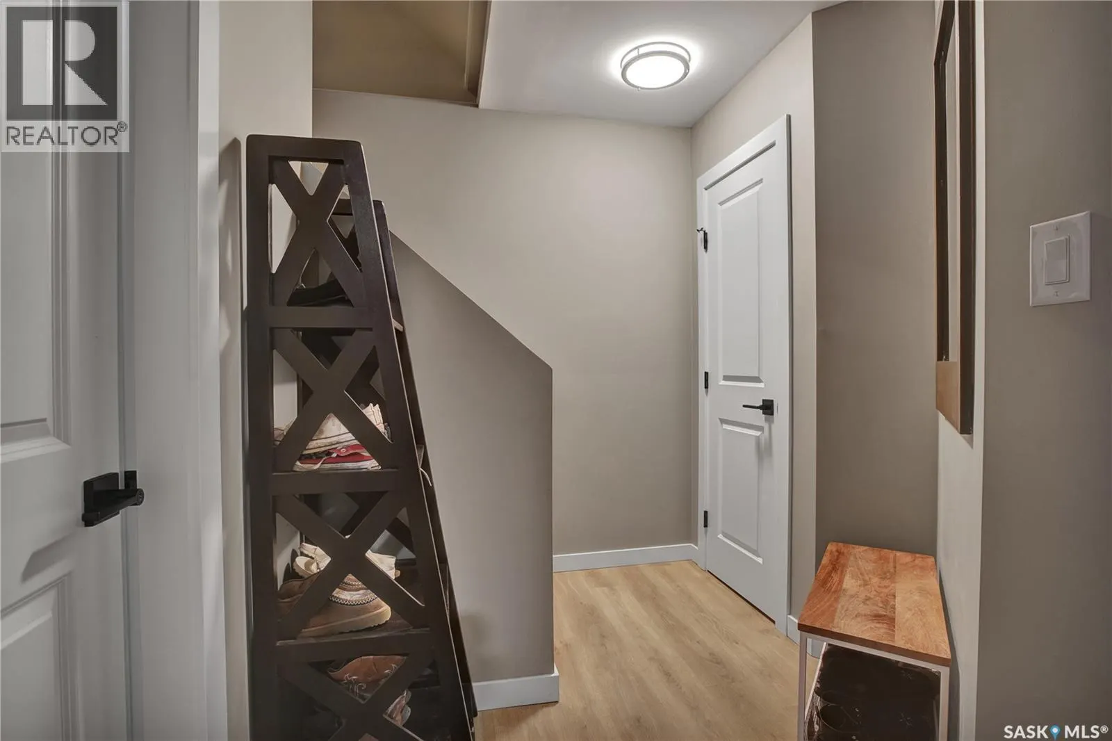 251 Underhill WAY