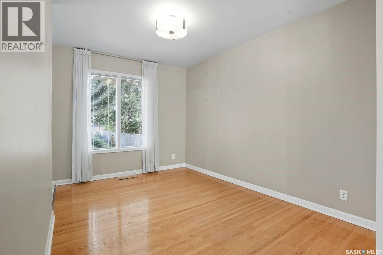 515 GARRISON CRESCENT