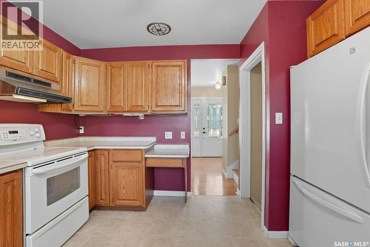 515 GARRISON CRESCENT