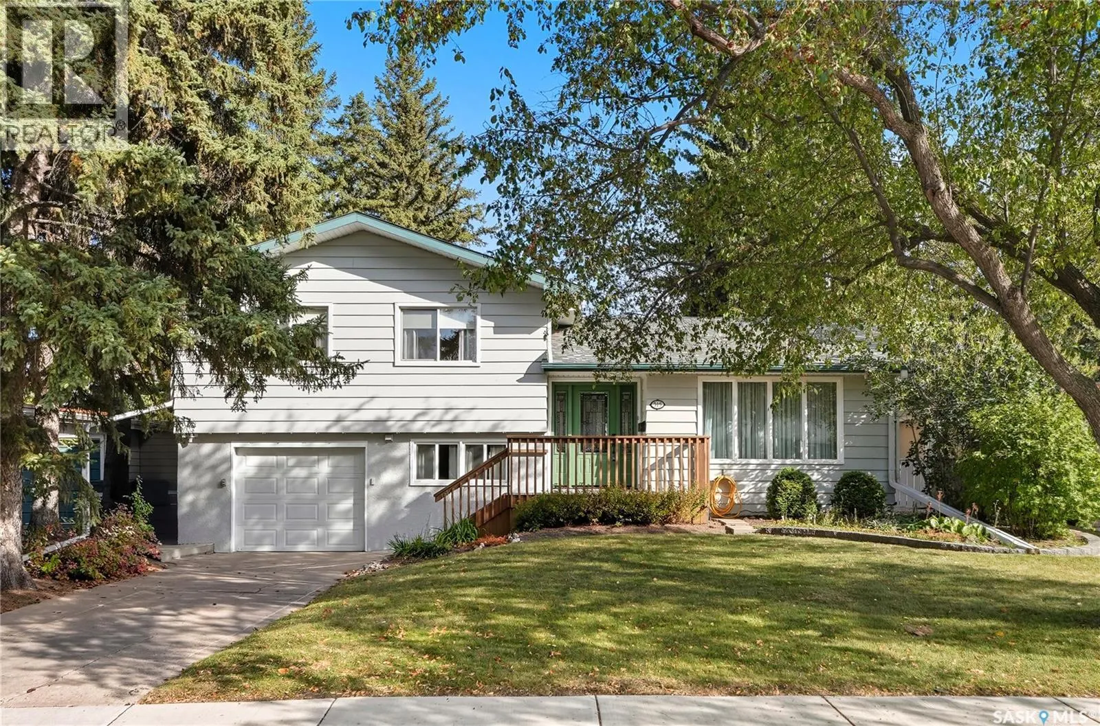 515 GARRISON CRESCENT