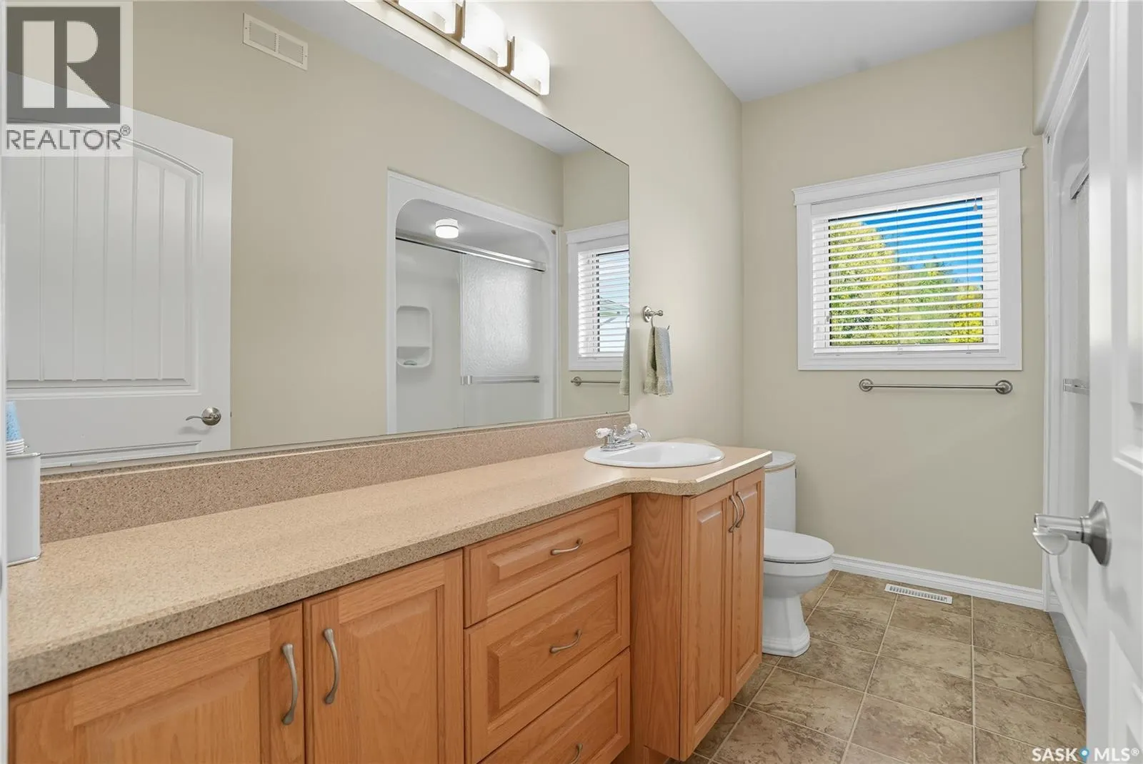 119 Aspen CRESCENT