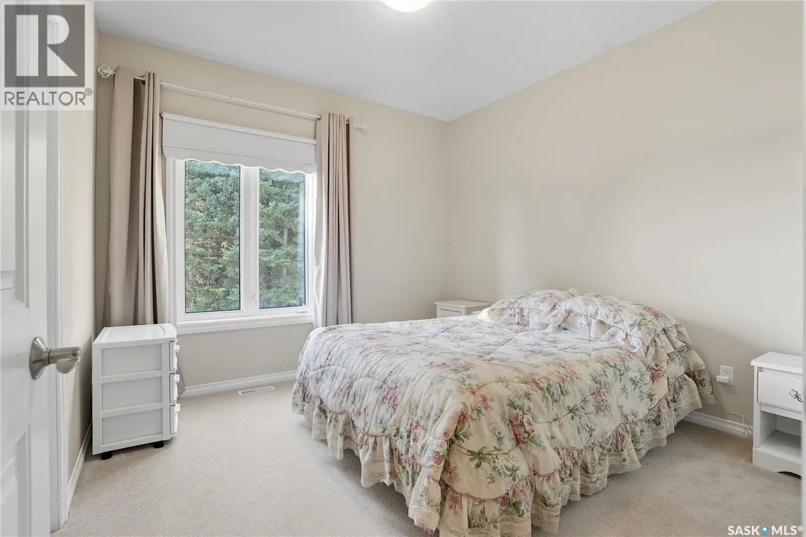 119 Aspen CRESCENT
