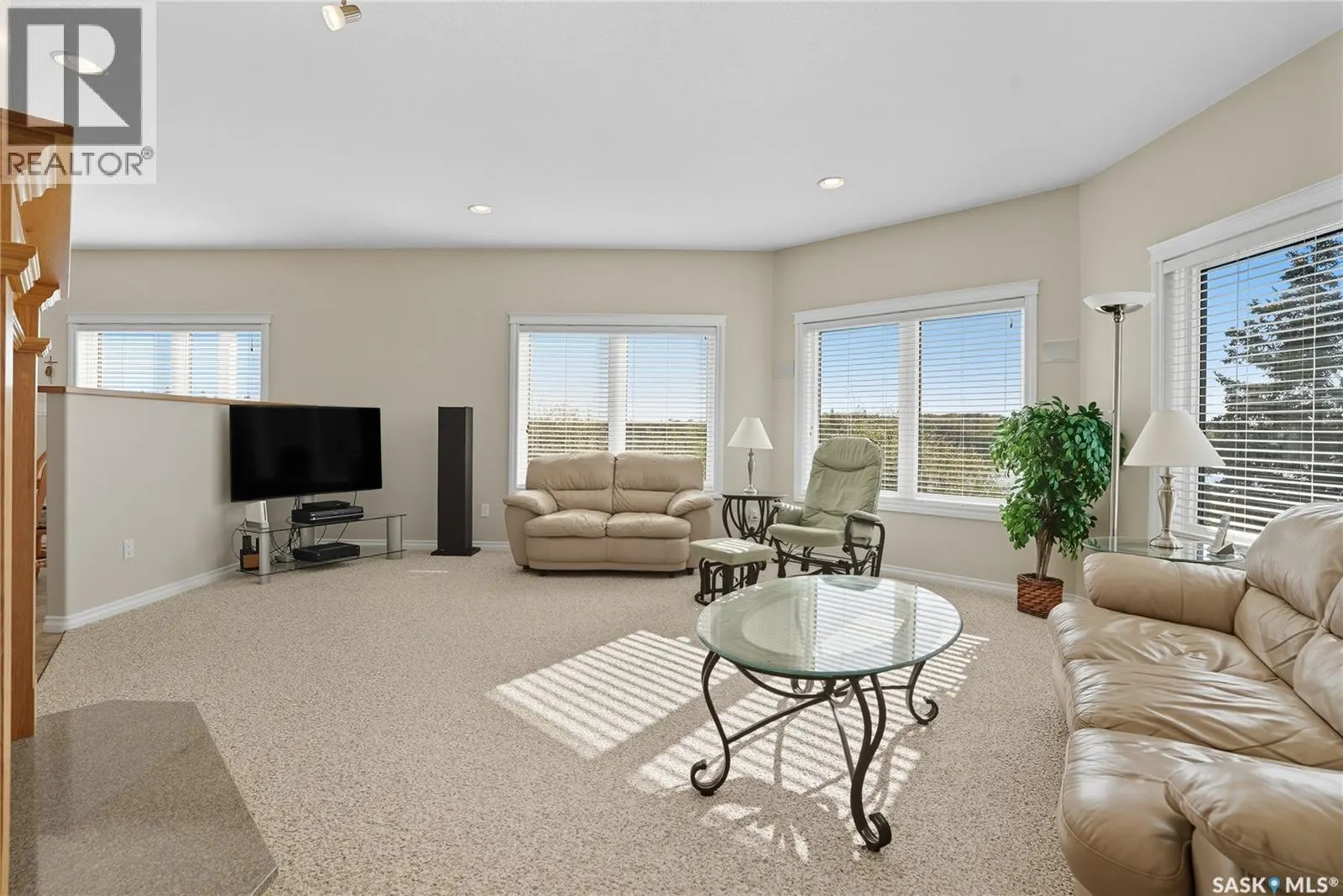 119 Aspen CRESCENT