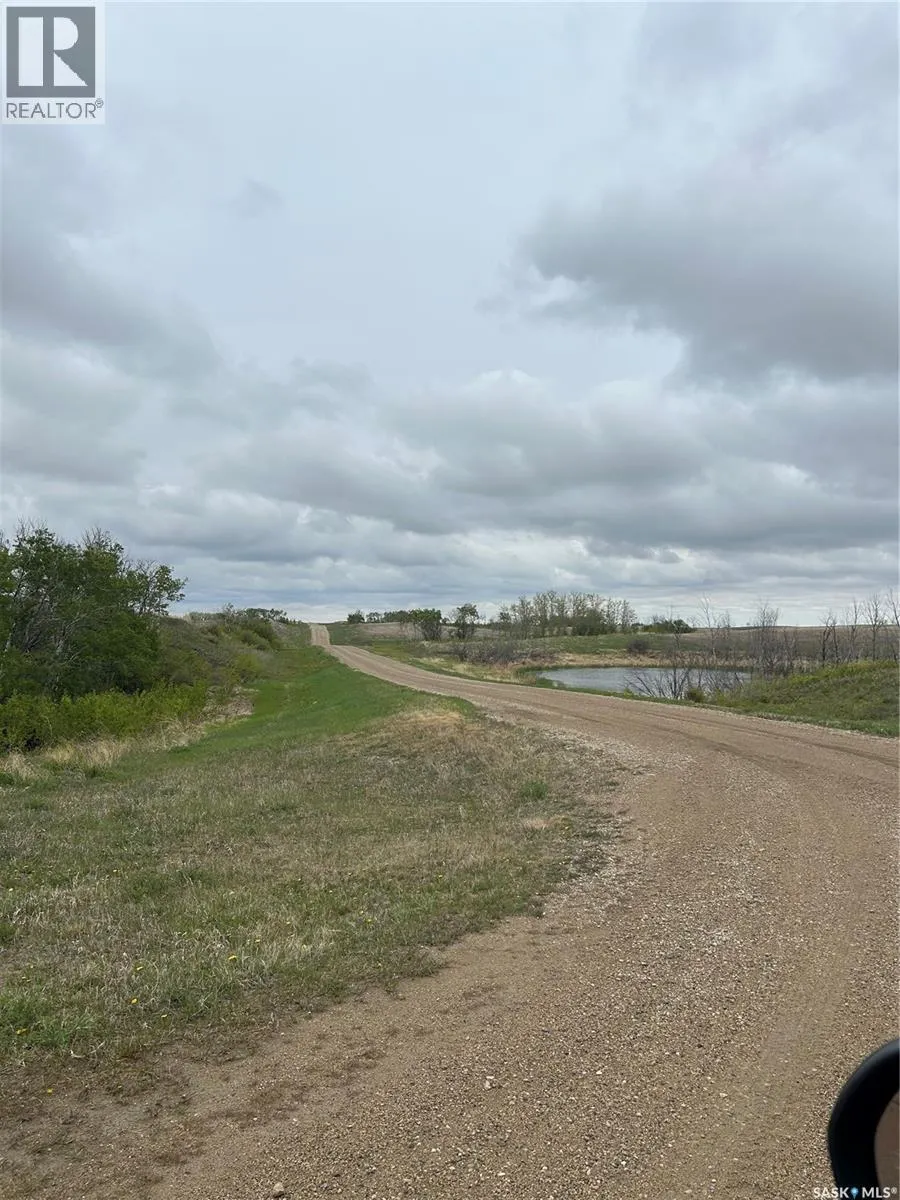 Saelhof Acreage