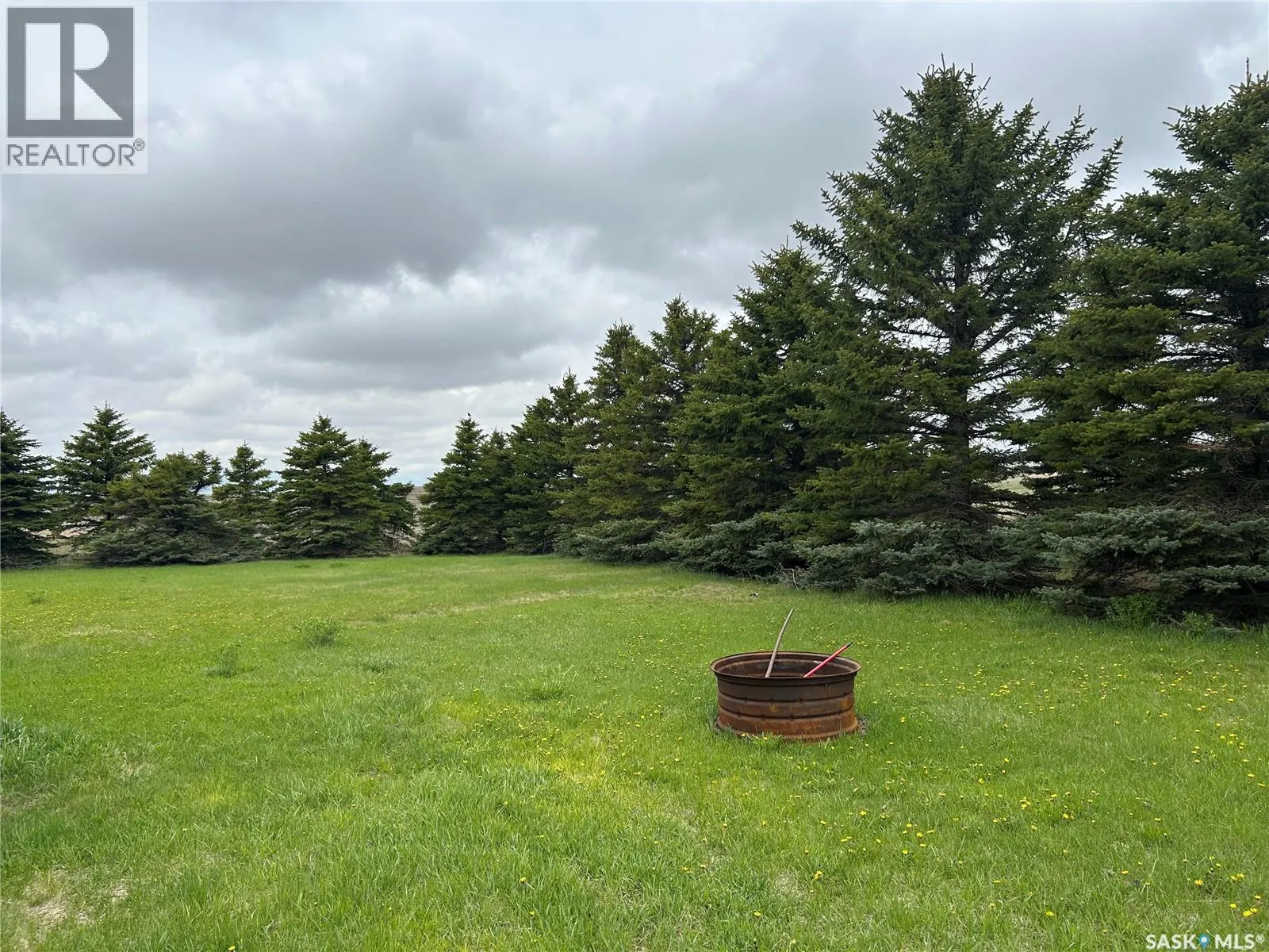 Saelhof Acreage