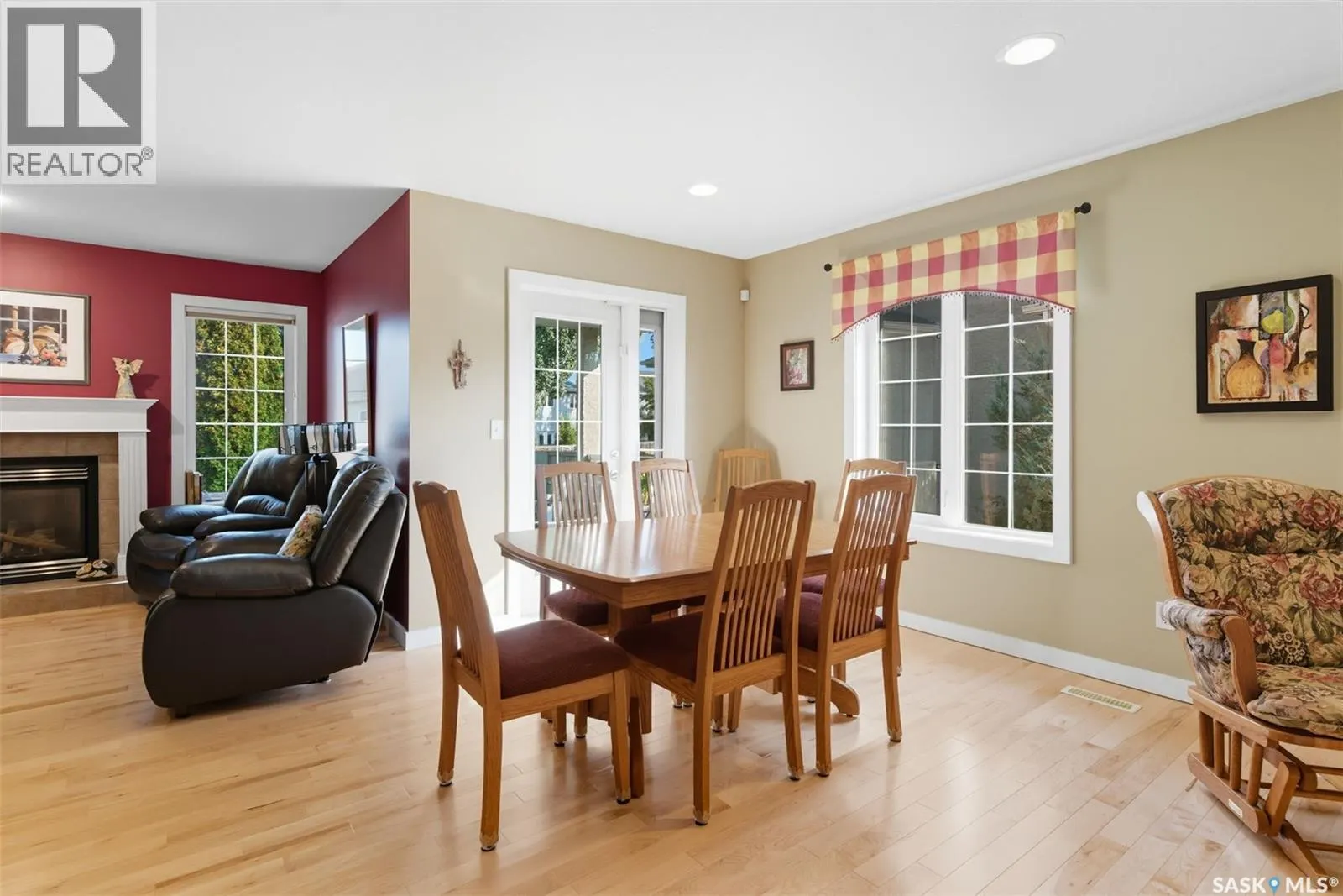 443 Blackburn TERRACE