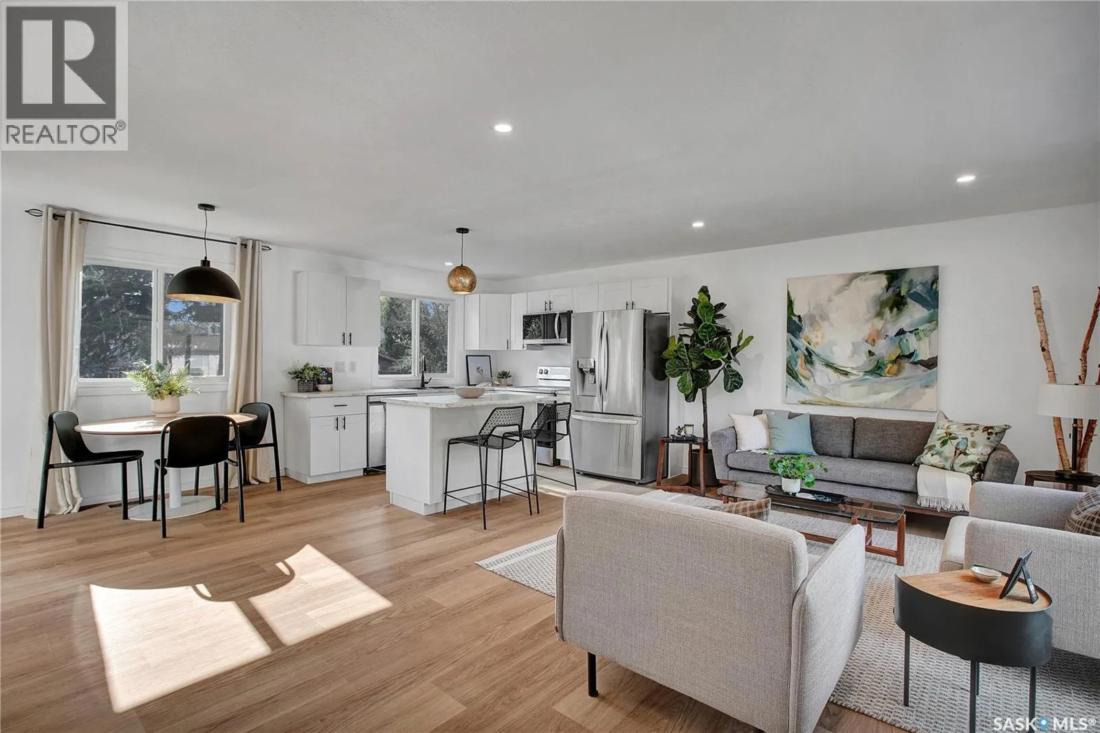 3663 Fairlight DRIVE