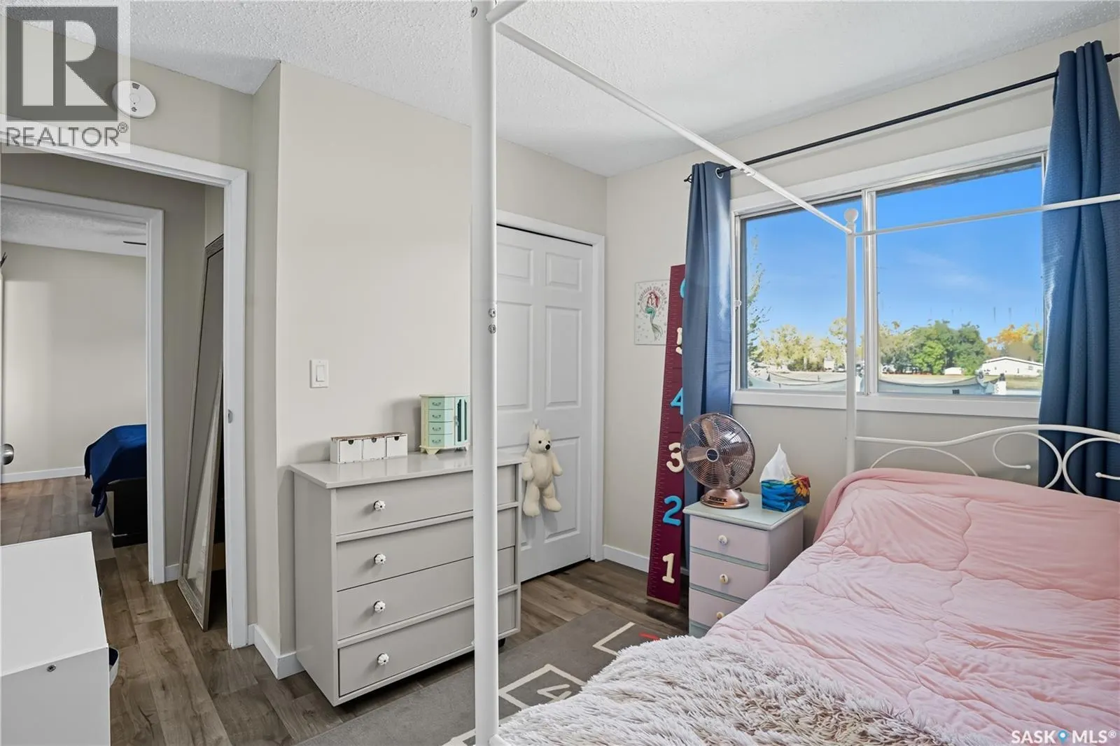 127 Hastings CRESCENT