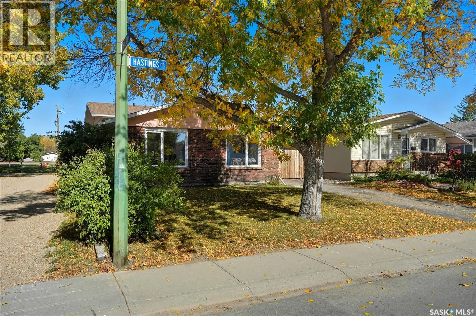 127 Hastings CRESCENT