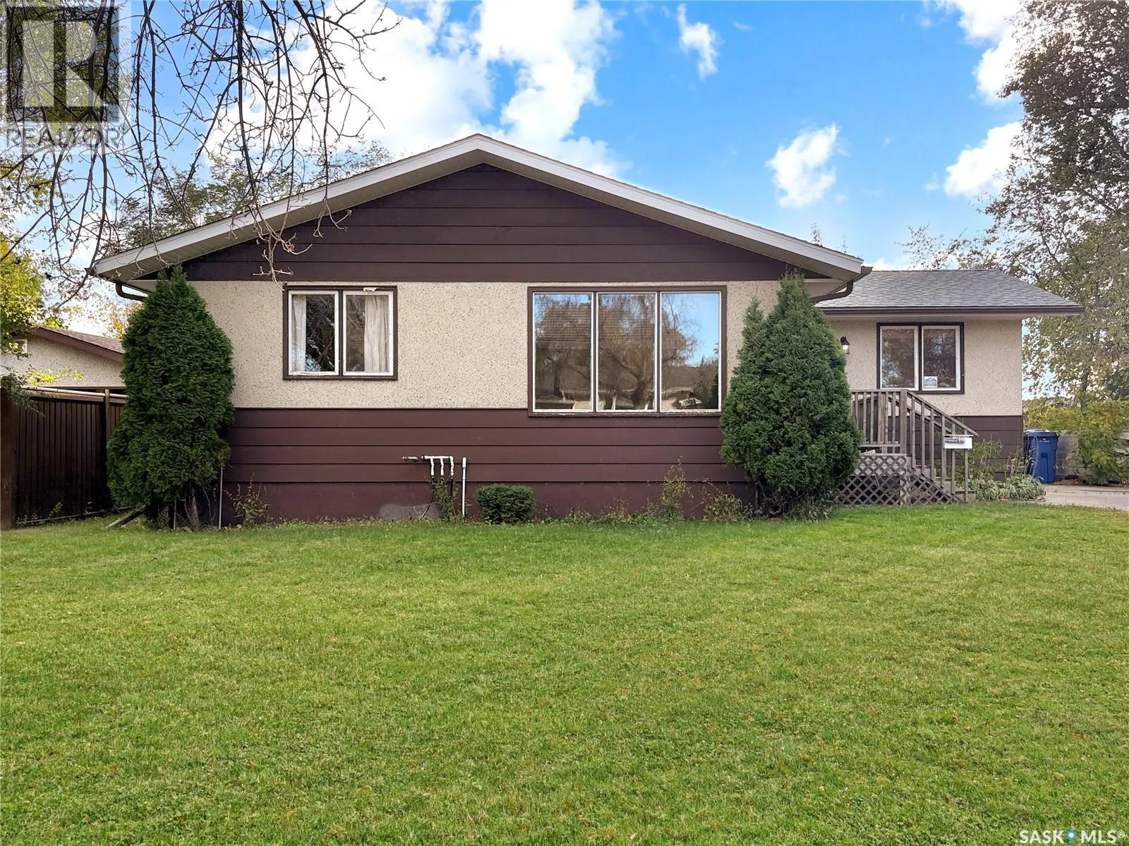 2118 102nd CRESCENT