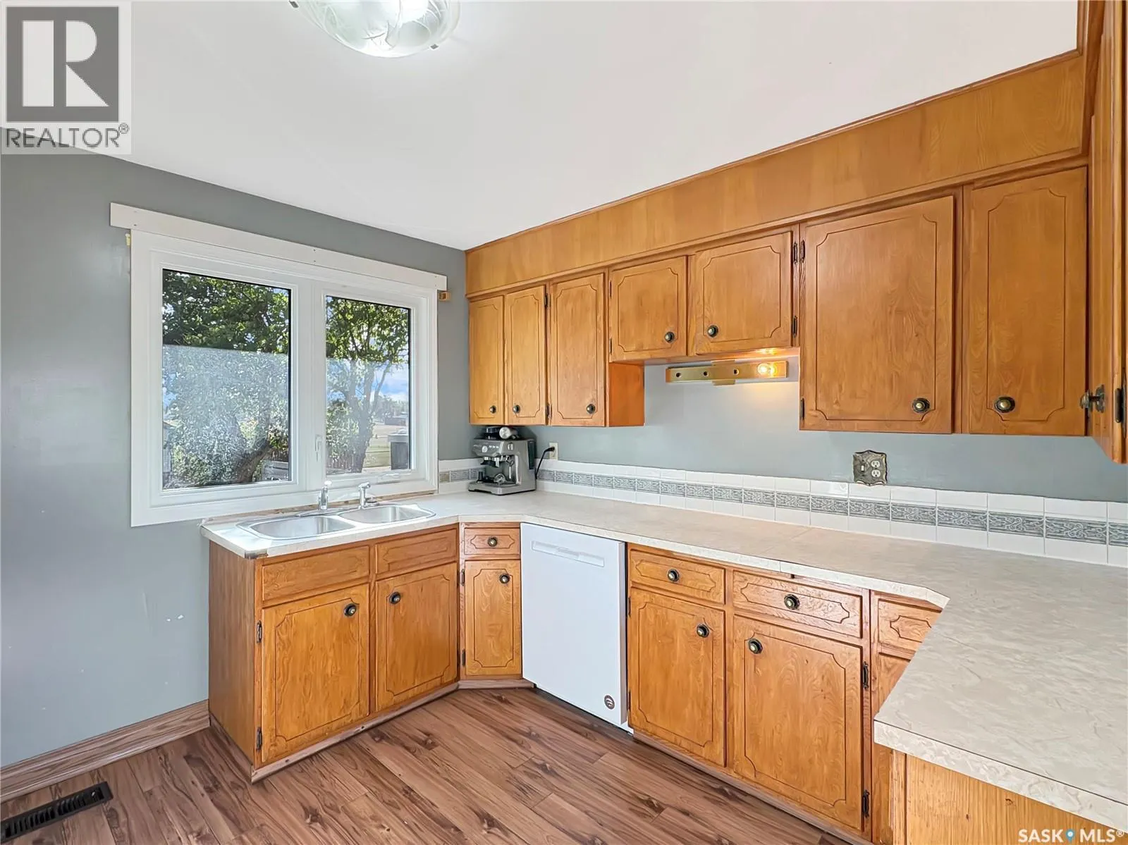 2118 102nd CRESCENT