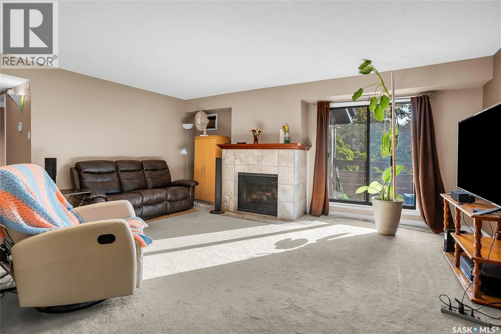 302 437 Pendygrasse ROAD