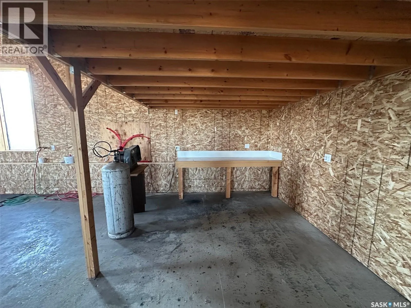 Lybeck Shop & Yard