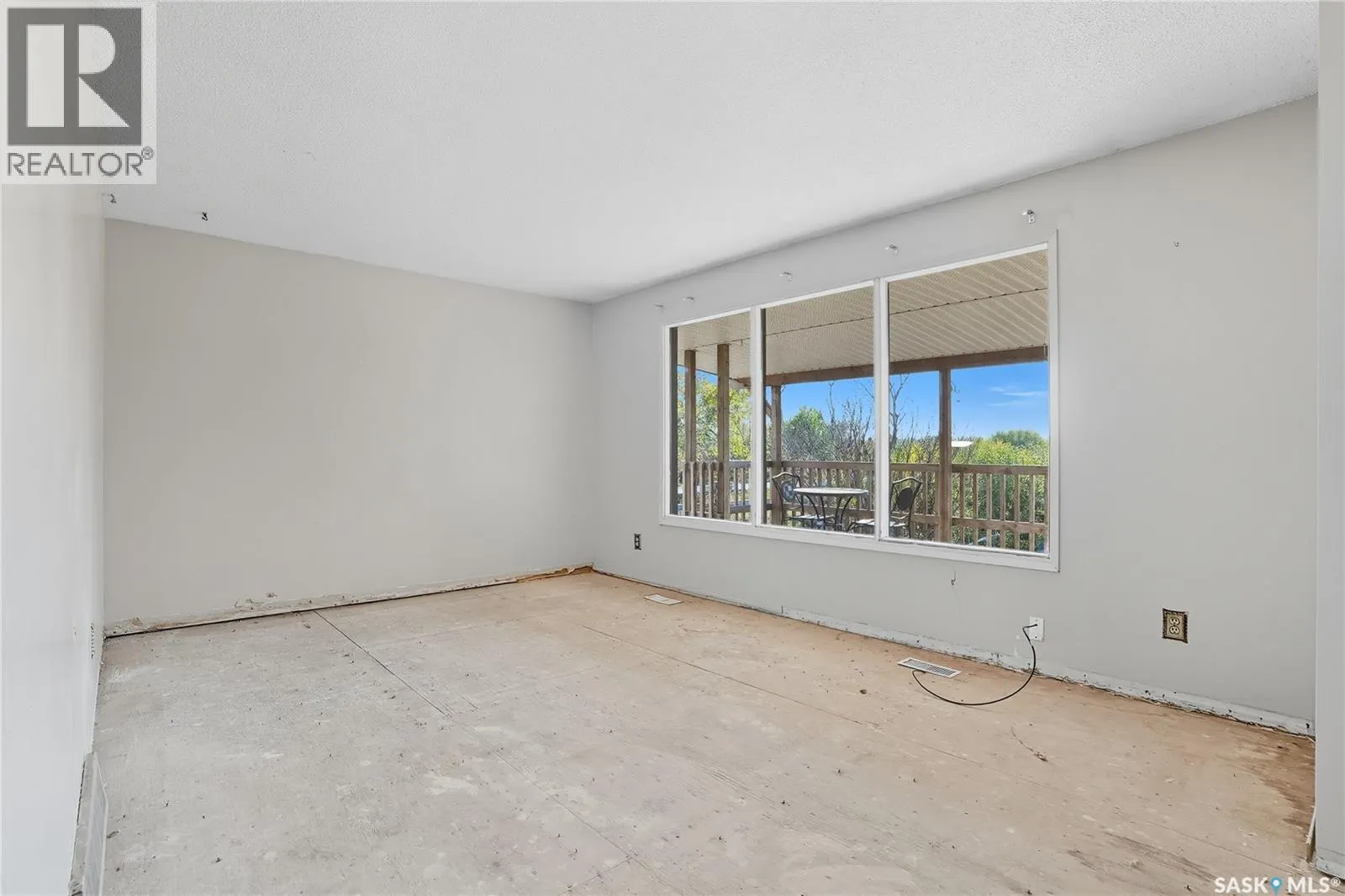 Telfer Acreage
