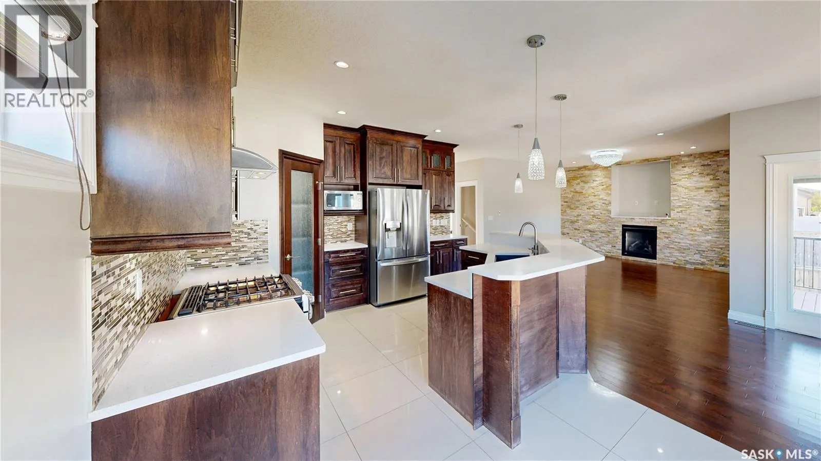 5330 McKenna CRESCENT