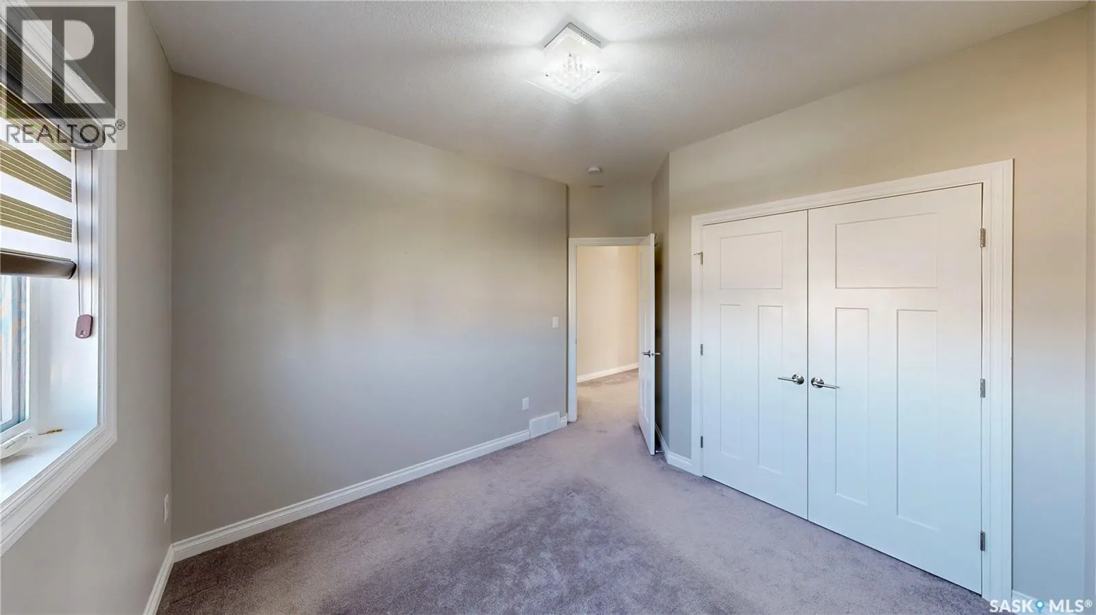 5330 McKenna CRESCENT
