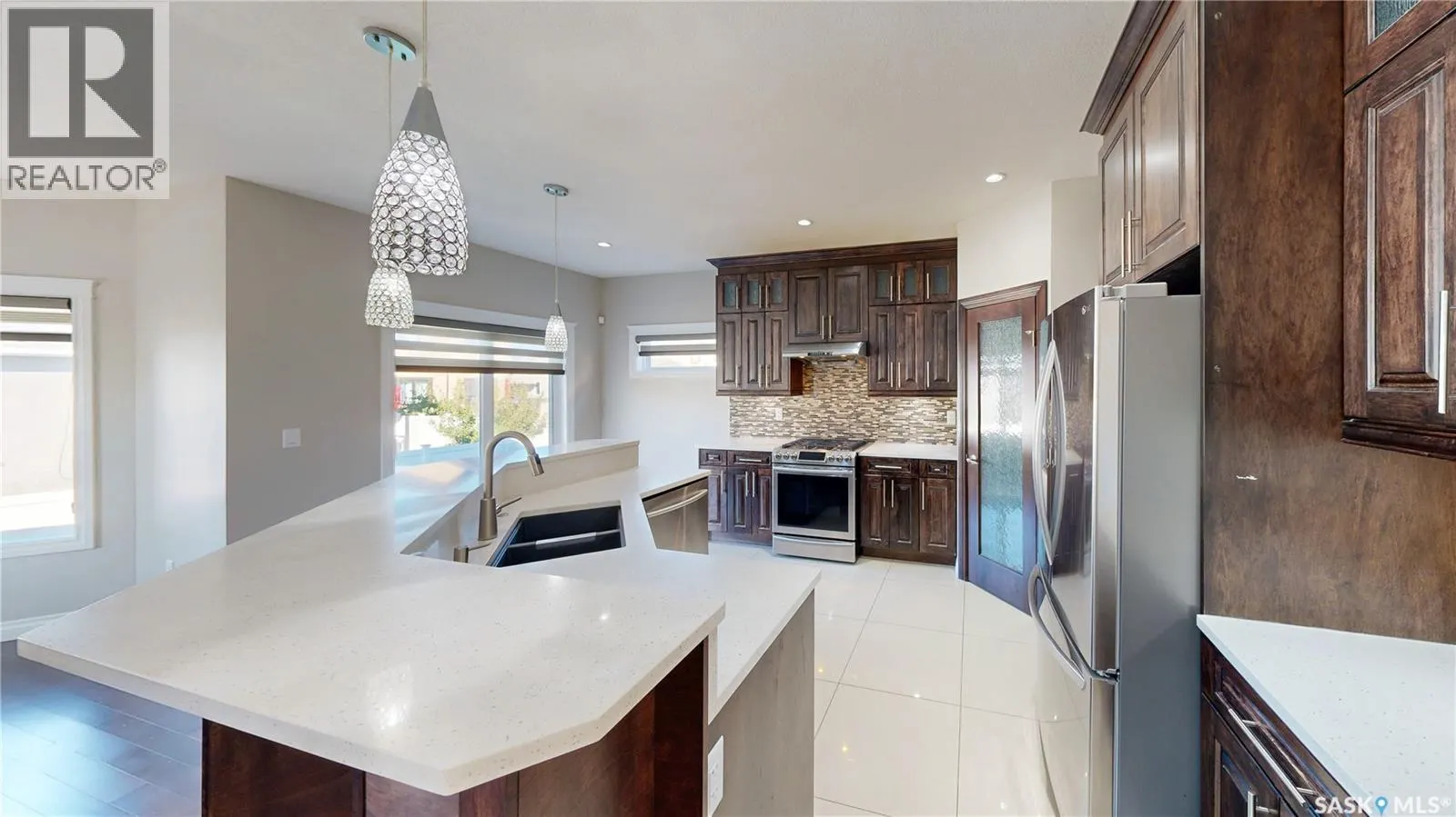 5330 McKenna CRESCENT