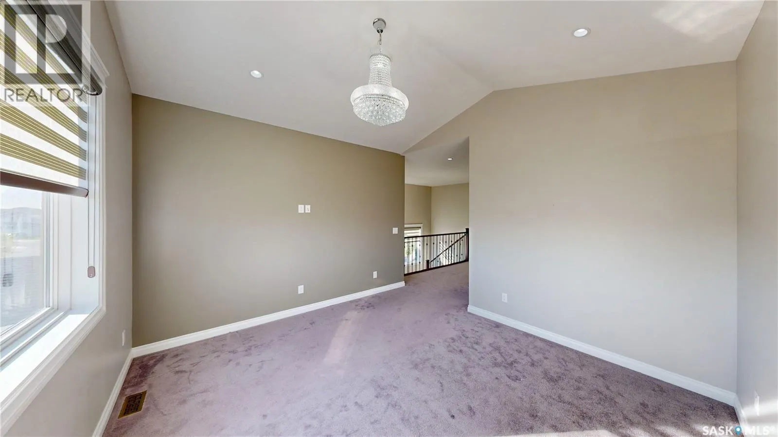 5330 McKenna CRESCENT