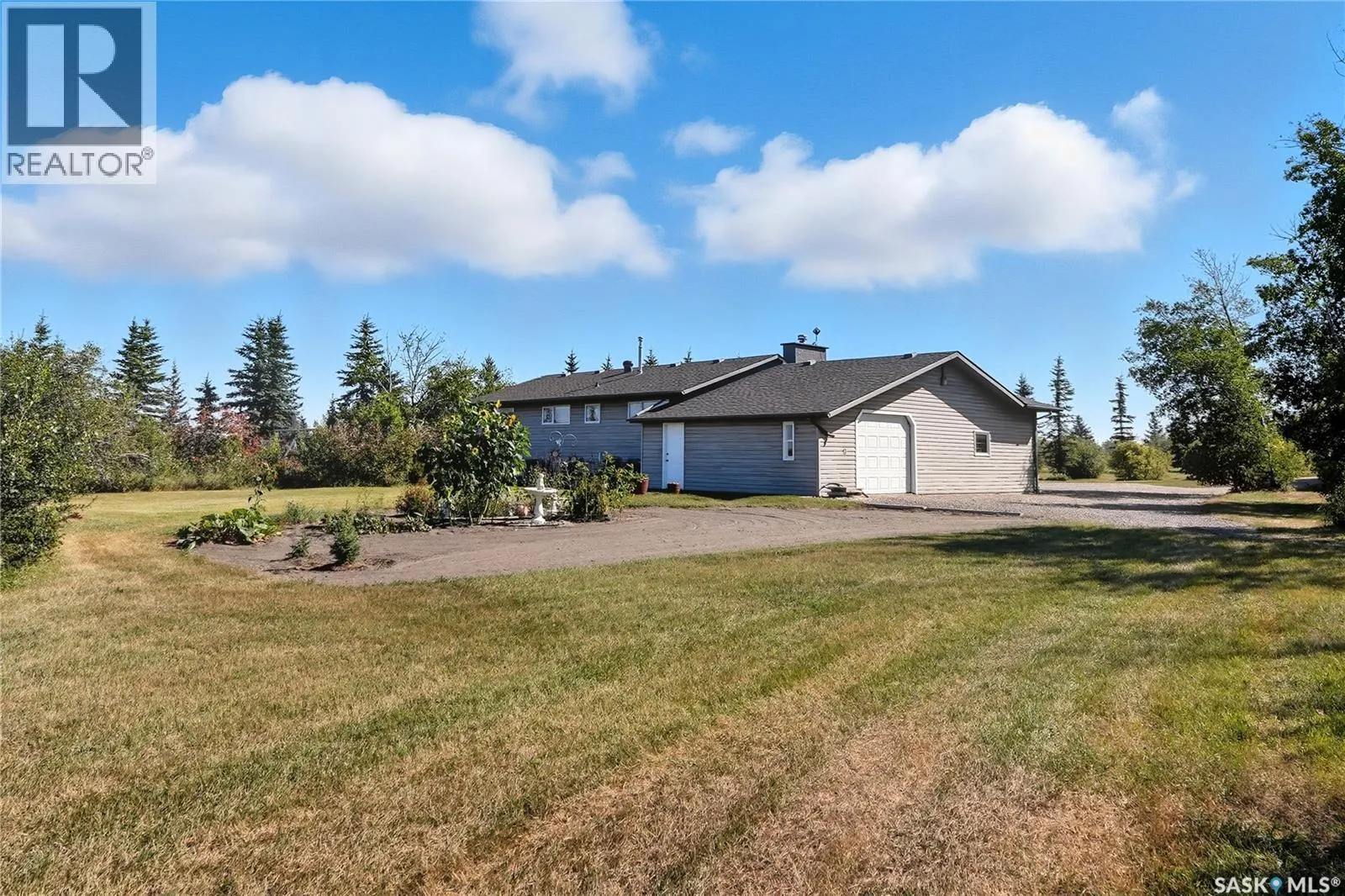 Haeusler Acreage