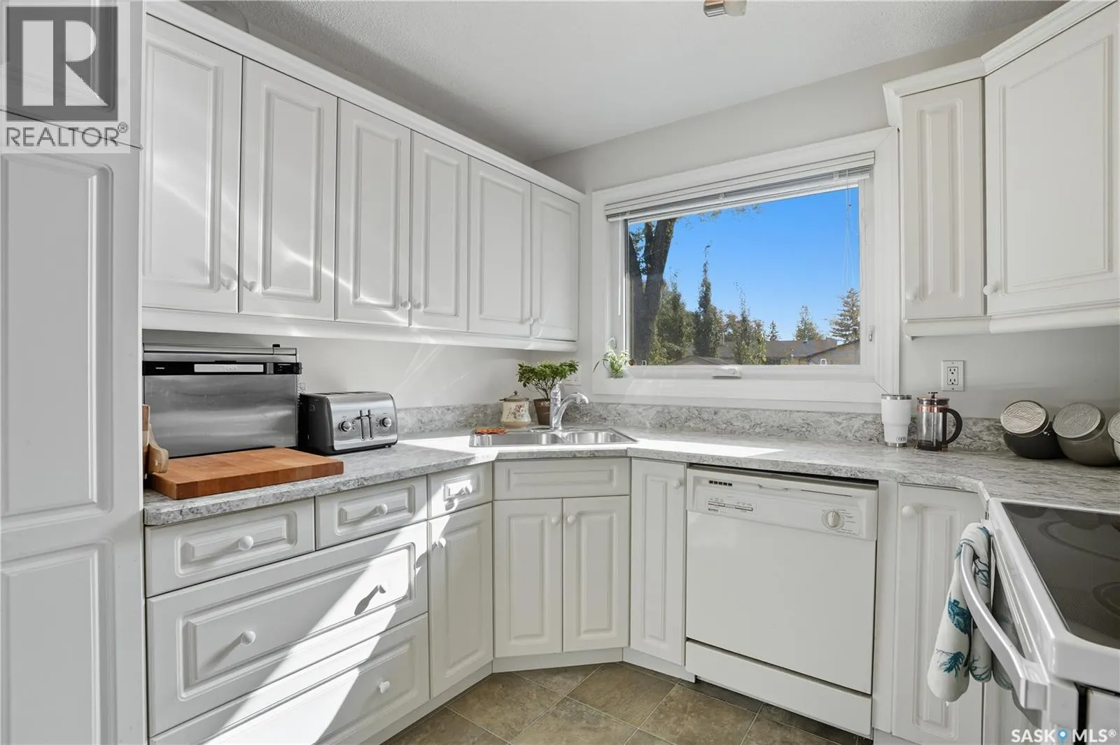 2225 Richardson ROAD