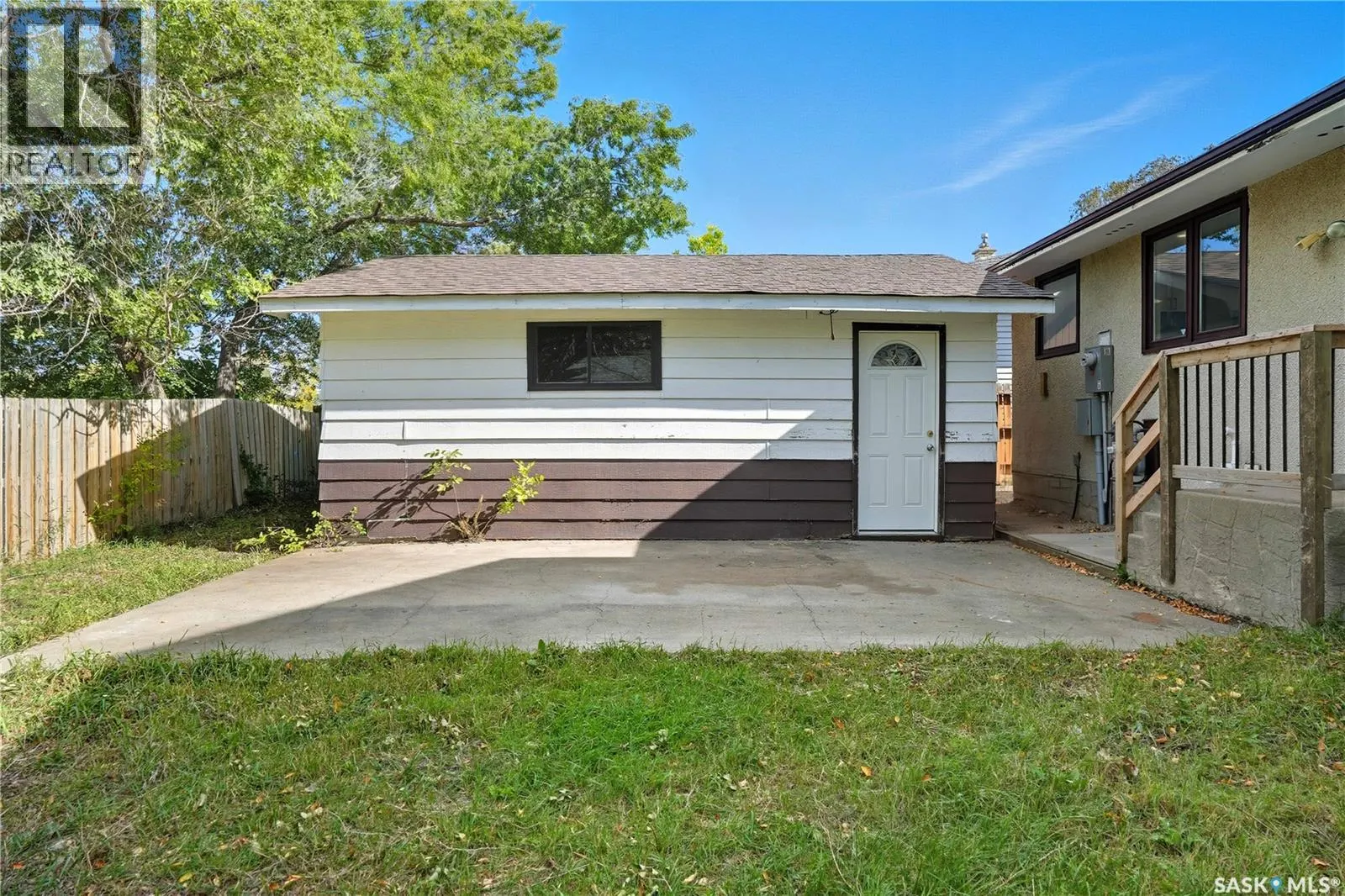 42 Aitken CRESCENT