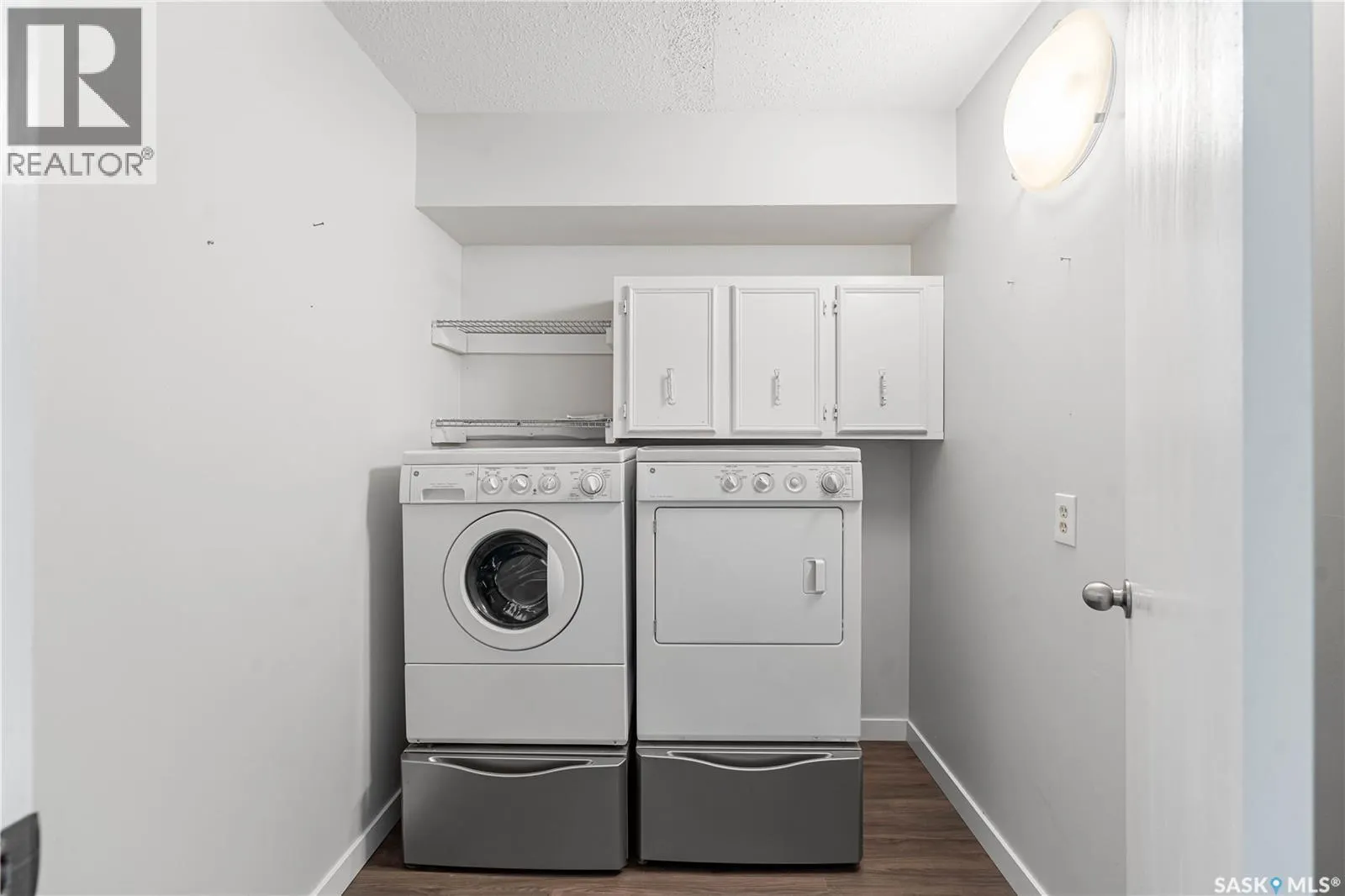 102d 213 Main STREET
