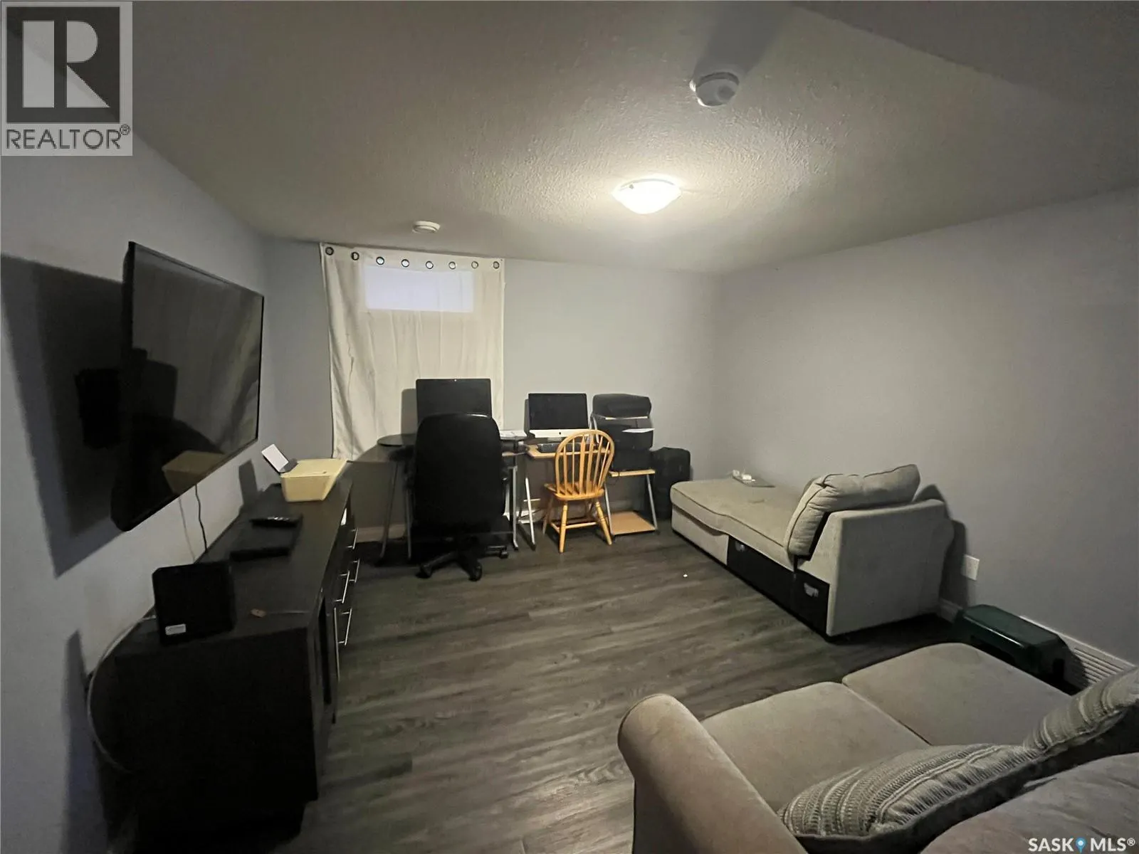 604 Dalgliesh DRIVE