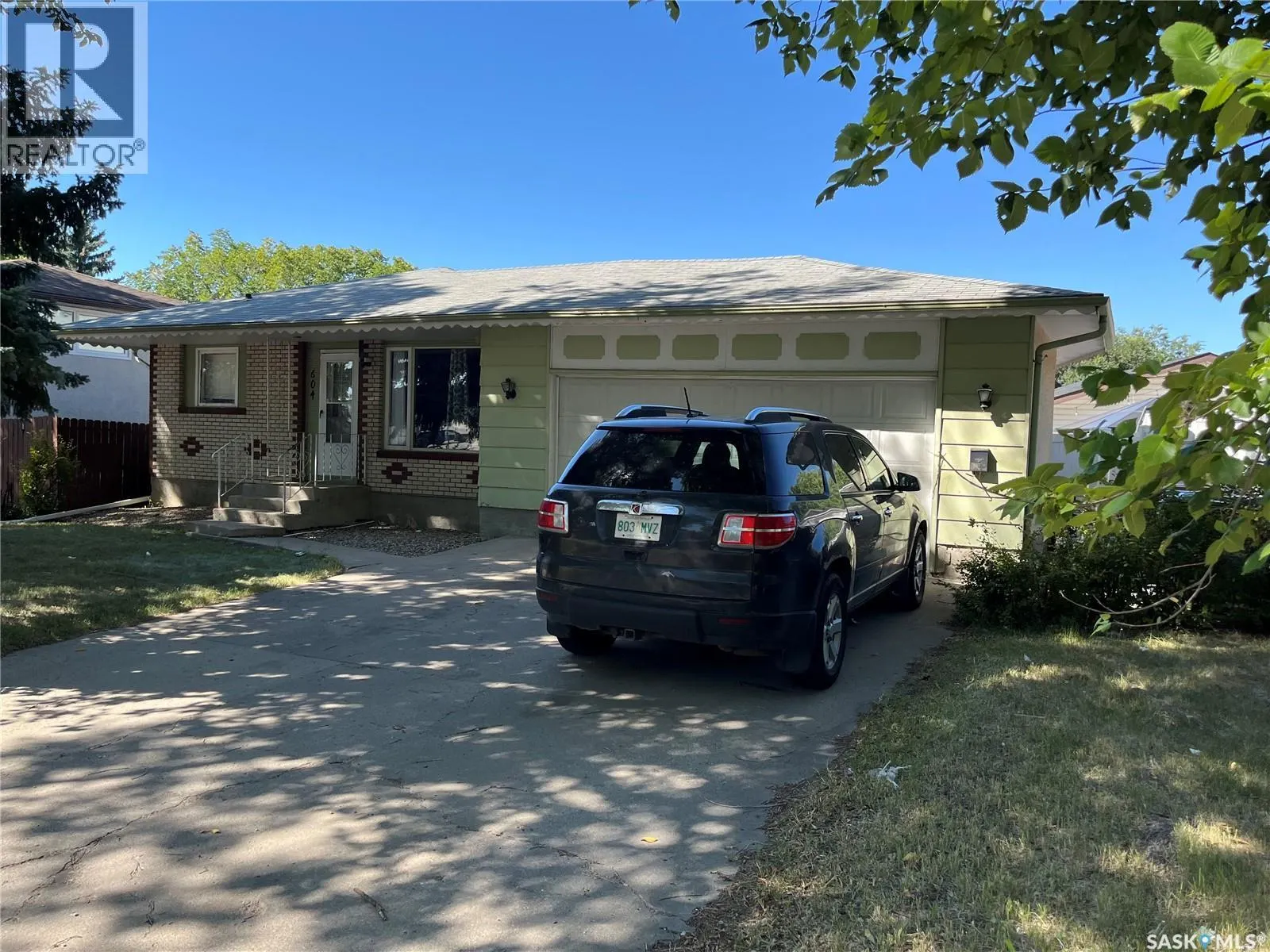 604 Dalgliesh DRIVE