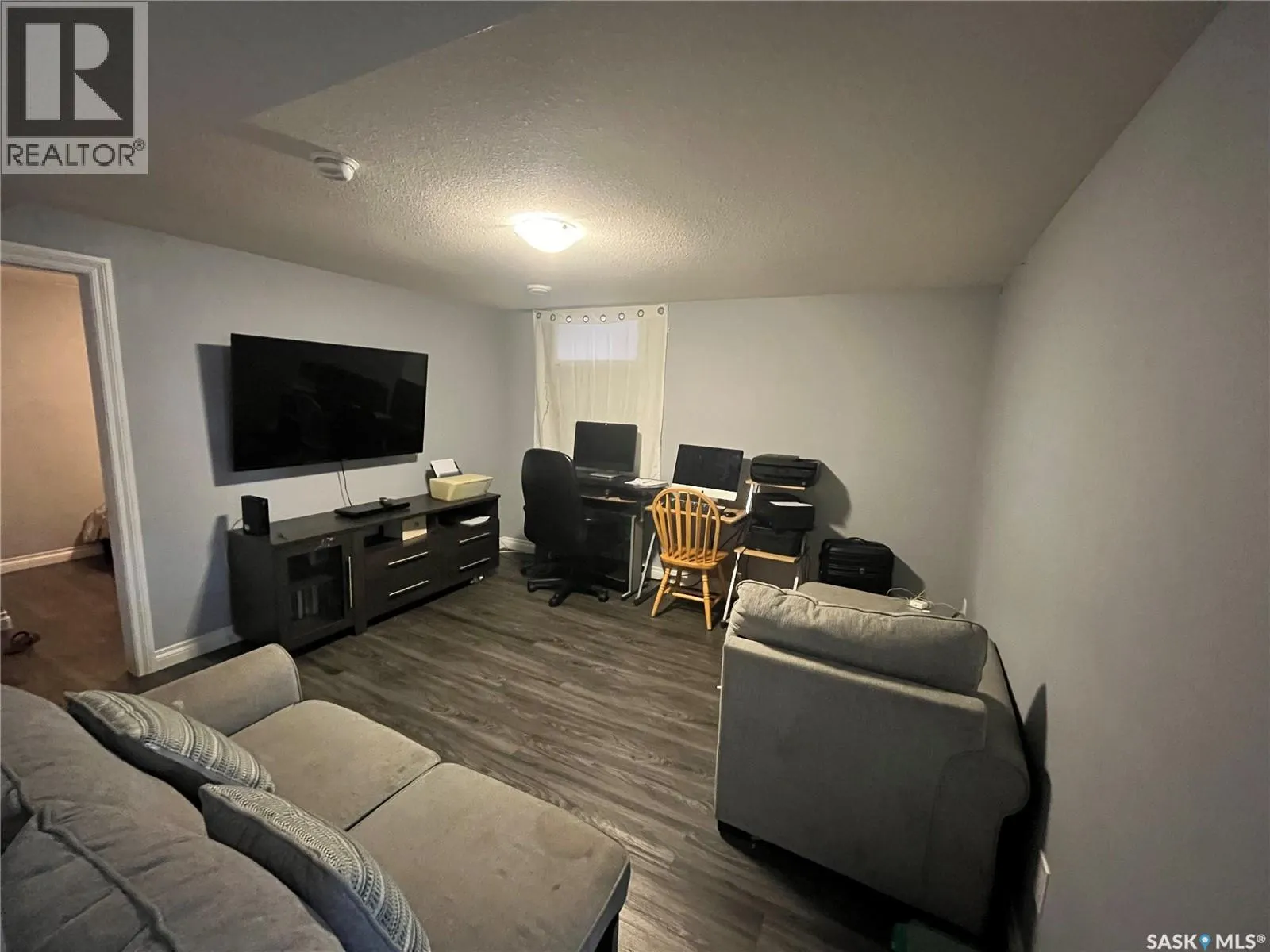 604 Dalgliesh DRIVE