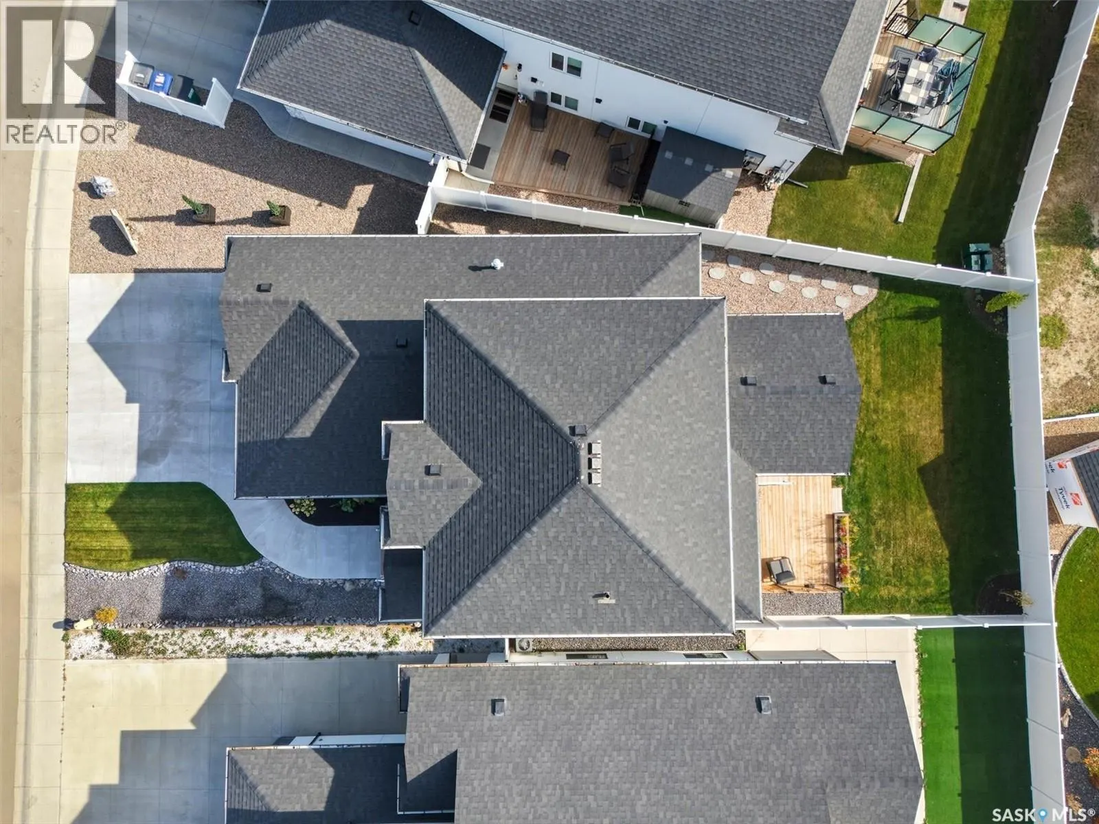 518 Hamm CRESCENT