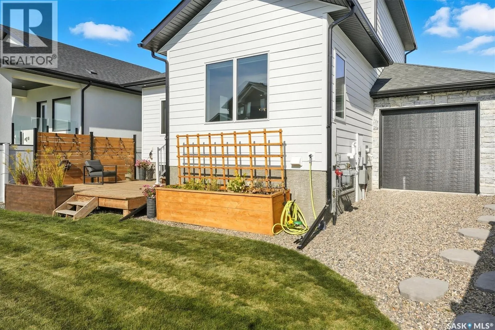 518 Hamm CRESCENT