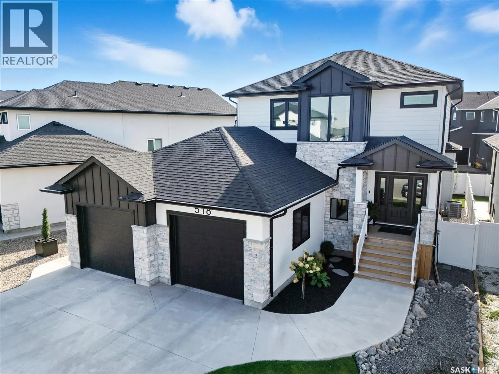 518 Hamm CRESCENT