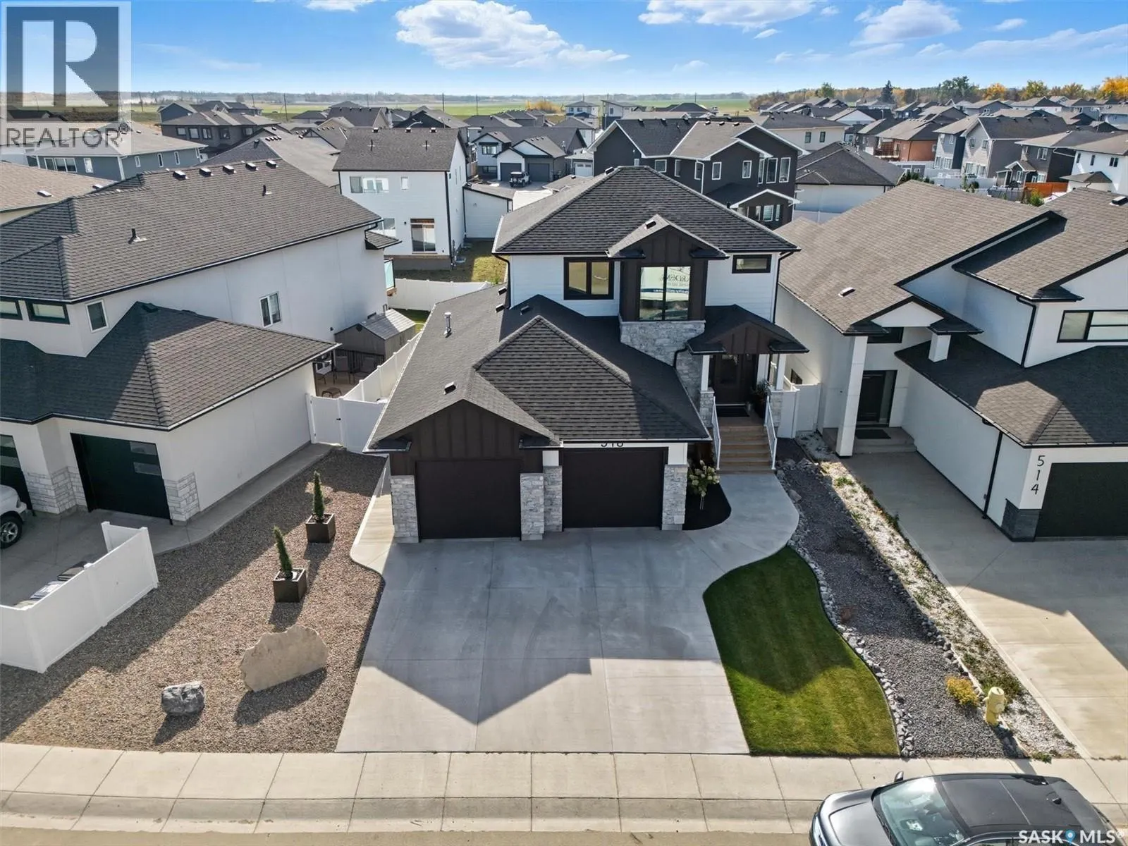518 Hamm CRESCENT